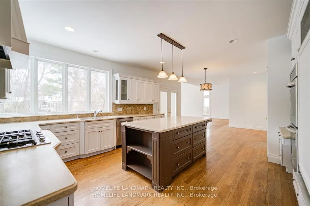 Photo 6 of 433 Cairncroft Road, Oakville, Morrison — HOMEH
