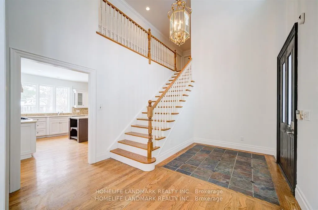 Photo 10 of 433 Cairncroft Road, Oakville, Morrison — HOMEH