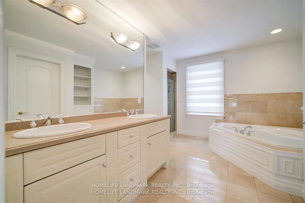 Photo 16 of 433 Cairncroft Road, Oakville, Morrison — HOMEH
