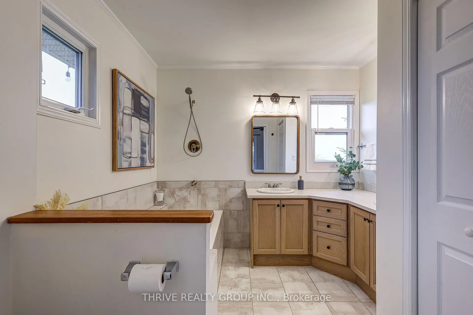 Photo 24 of 6509 Longwoods Road, Southwest Middlesex, Rural Southwest Middlesex — HOMEH
