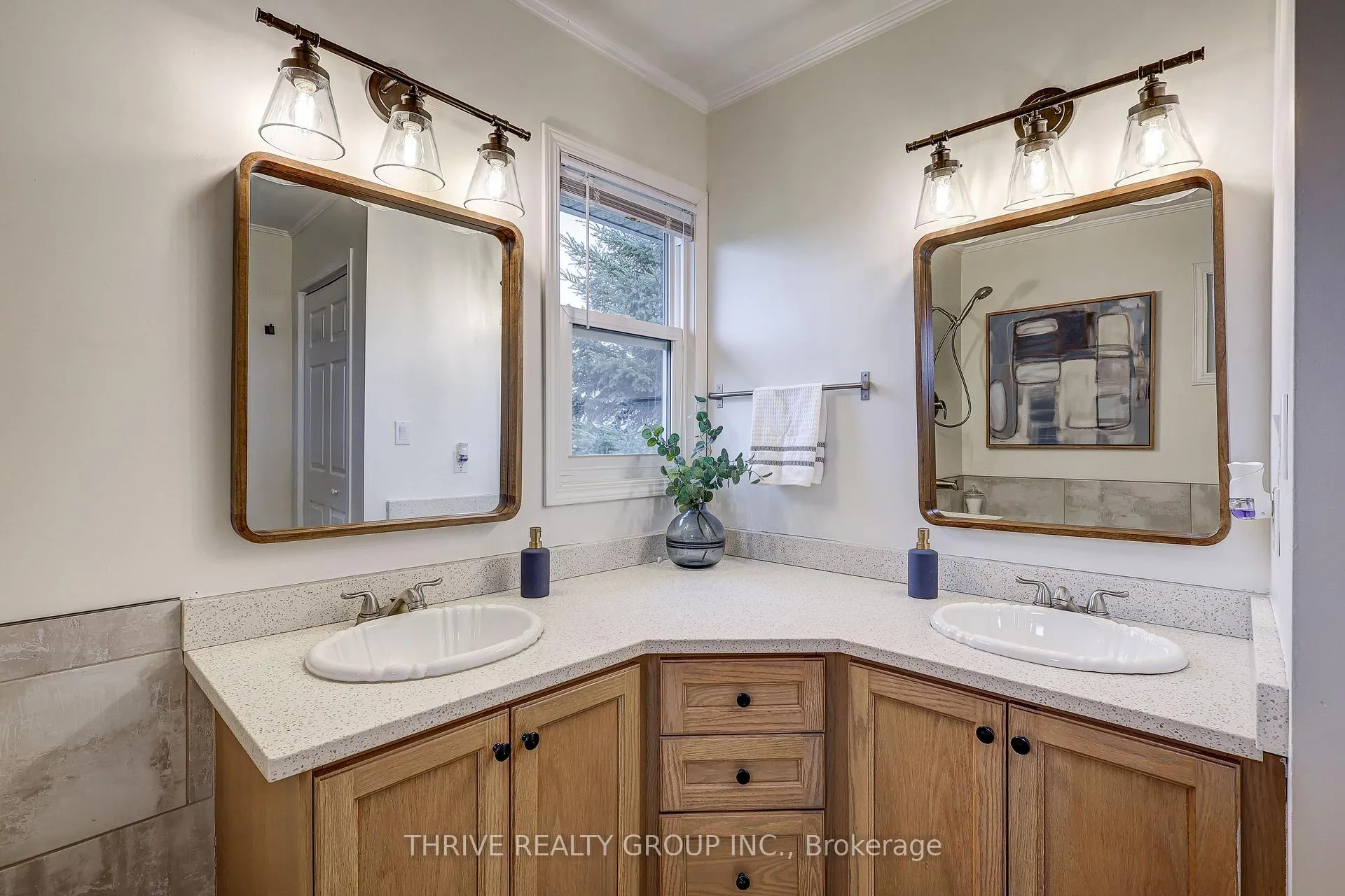 Photo 25 of 6509 Longwoods Road, Southwest Middlesex, Rural Southwest Middlesex — HOMEH