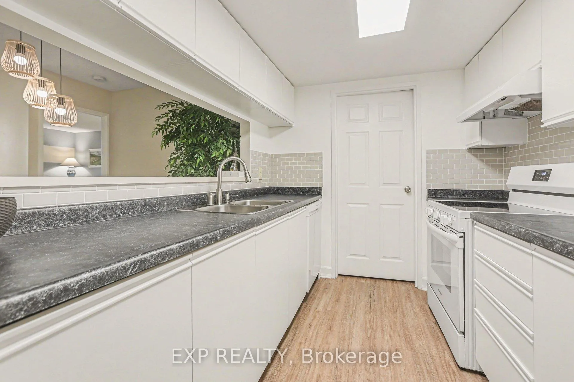 Photo 6 of Unit 503, 2019 Carling Avenue, Ottawa, Carlingwood — HOMEH