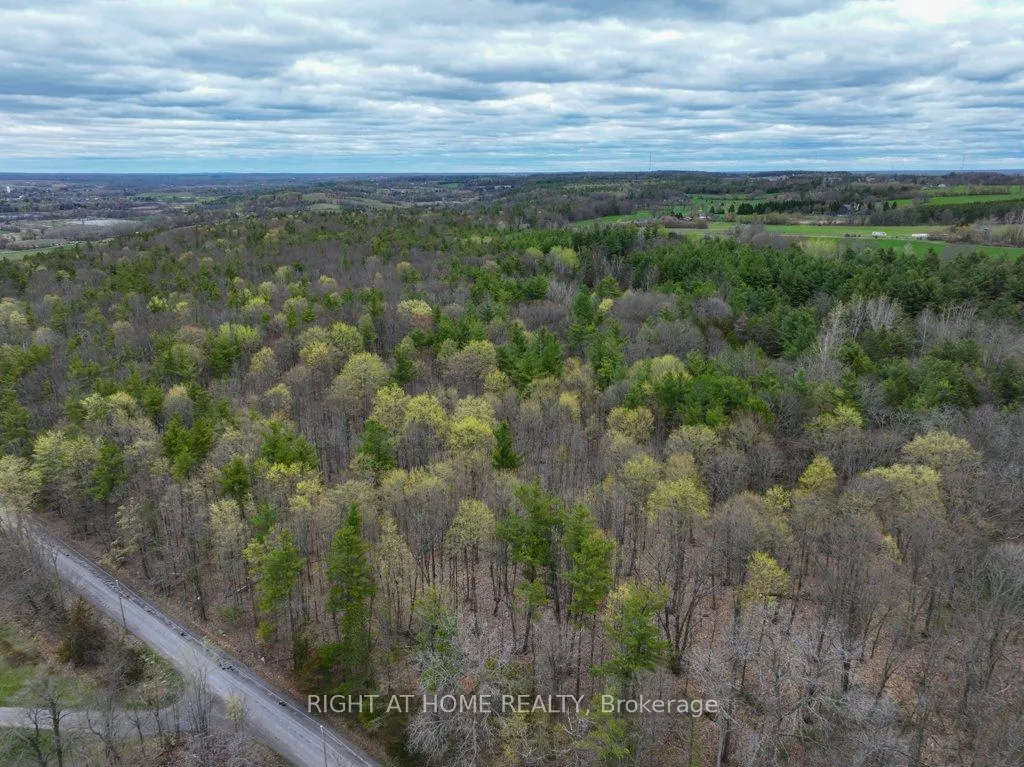 Photo 4 of 262 Golf Course Road W, Quinte West, Sidney Ward — HOMEH