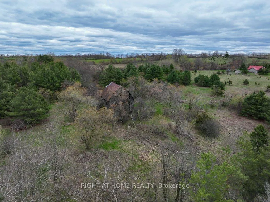 Photo 23 of 262 Golf Course Road W, Quinte West, Sidney Ward — HOMEH