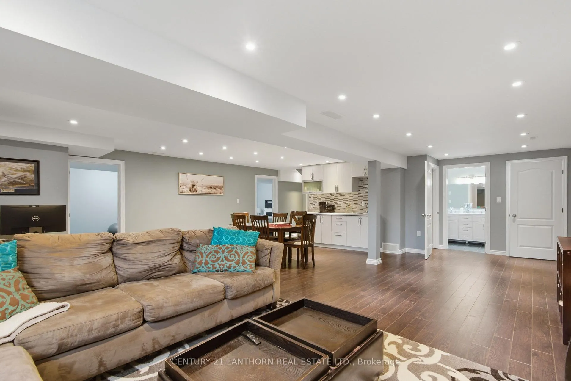 Photo 28 of 35 Gale Crescent, Belleville, Thurlow Ward — HOMEH