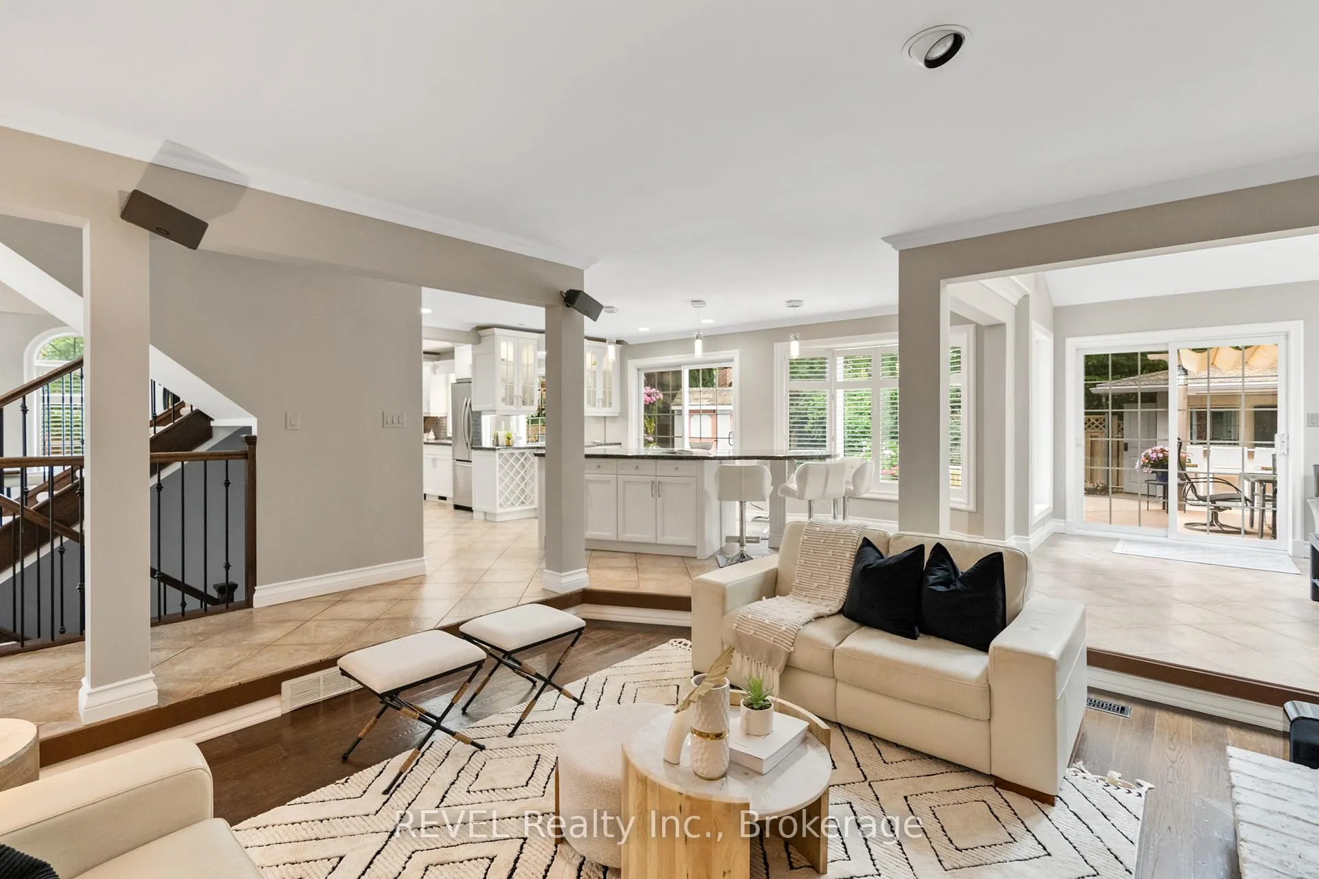 Photo 11 of 78 Sovereign Drive, St. Catharines, Glendale/Glenridge — HOMEH