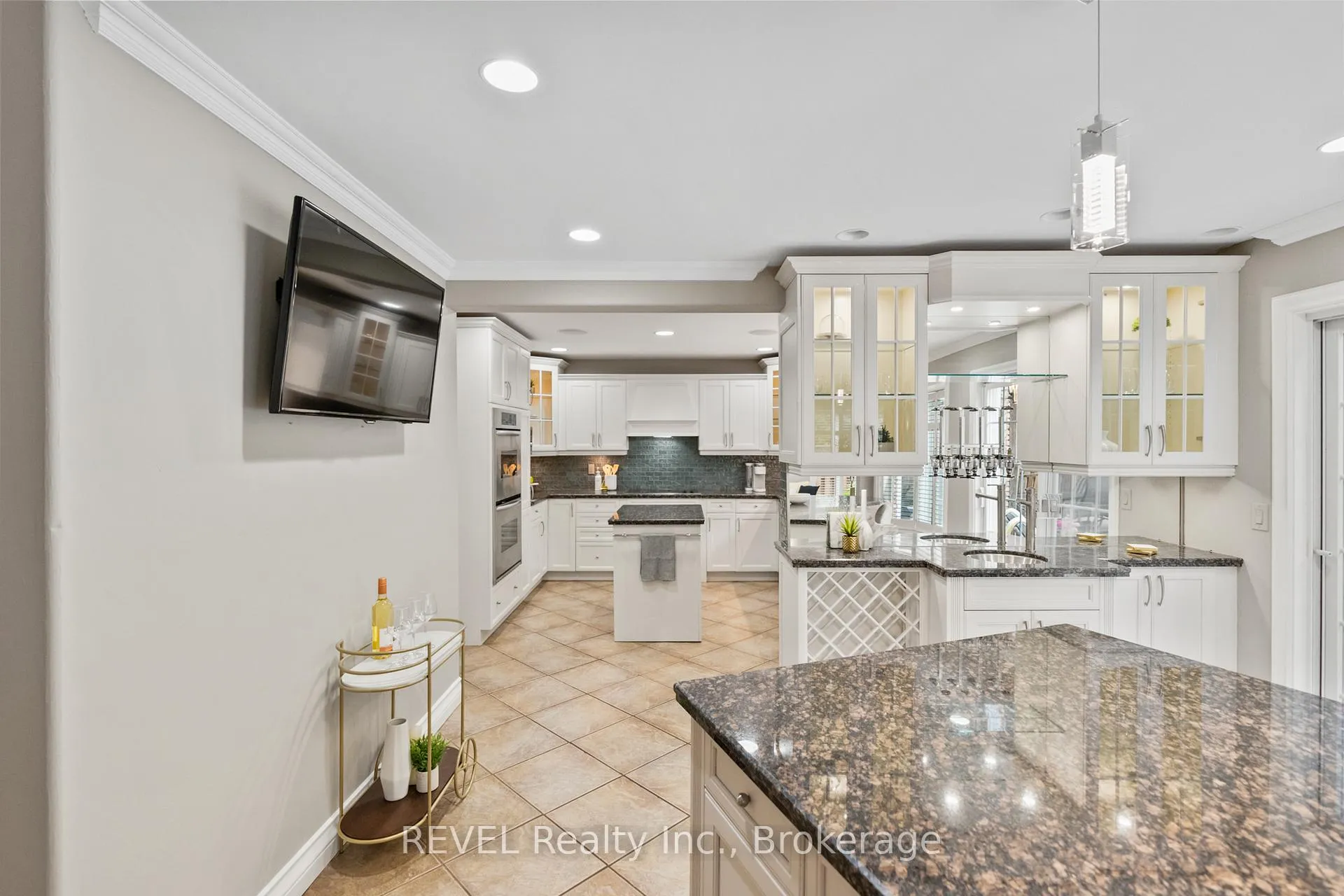 Photo 13 of 78 Sovereign Drive, St. Catharines, Glendale/Glenridge — HOMEH