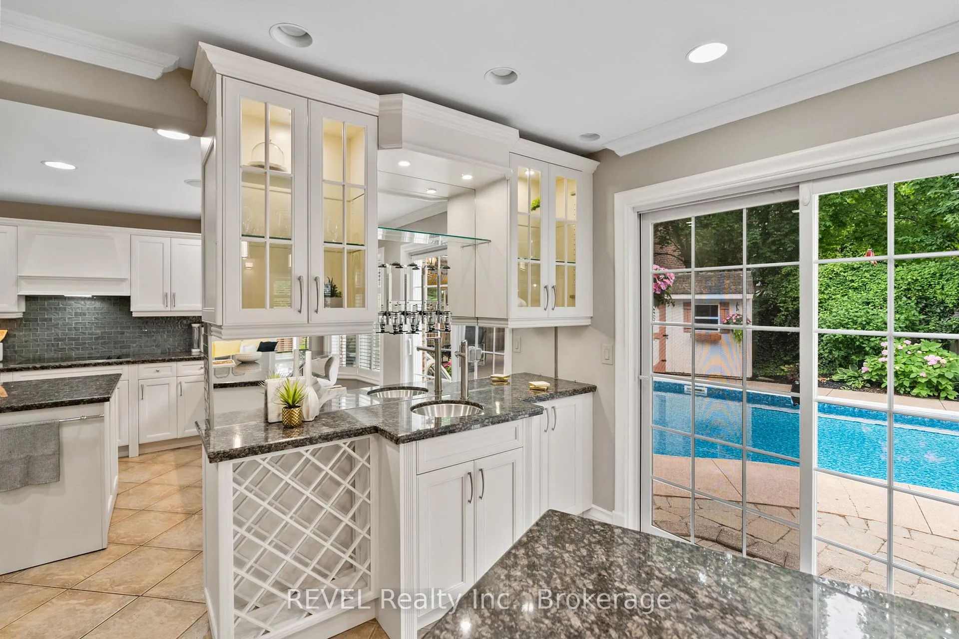 Photo 14 of 78 Sovereign Drive, St. Catharines, Glendale/Glenridge — HOMEH
