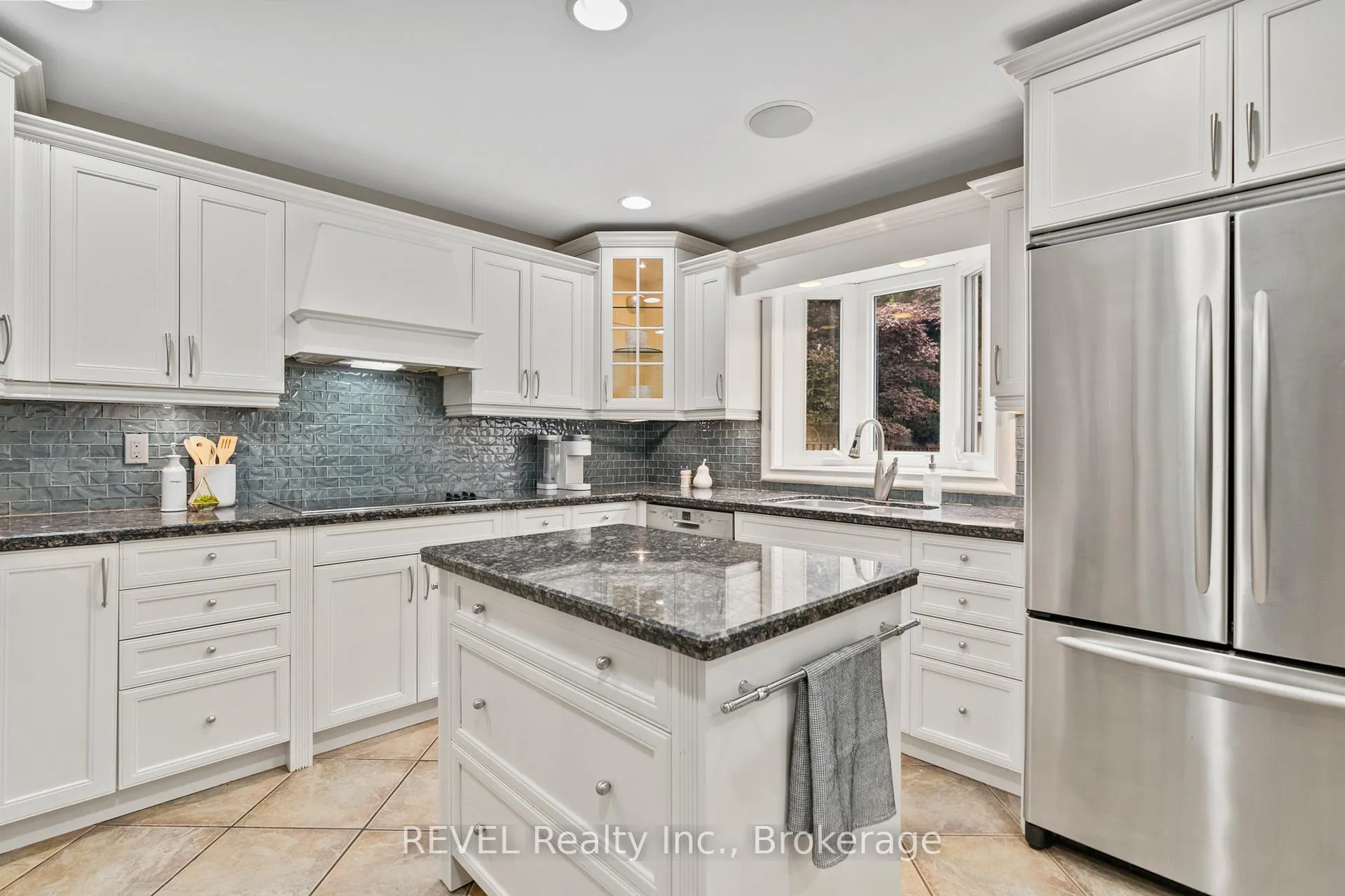 Photo 15 of 78 Sovereign Drive, St. Catharines, Glendale/Glenridge — HOMEH