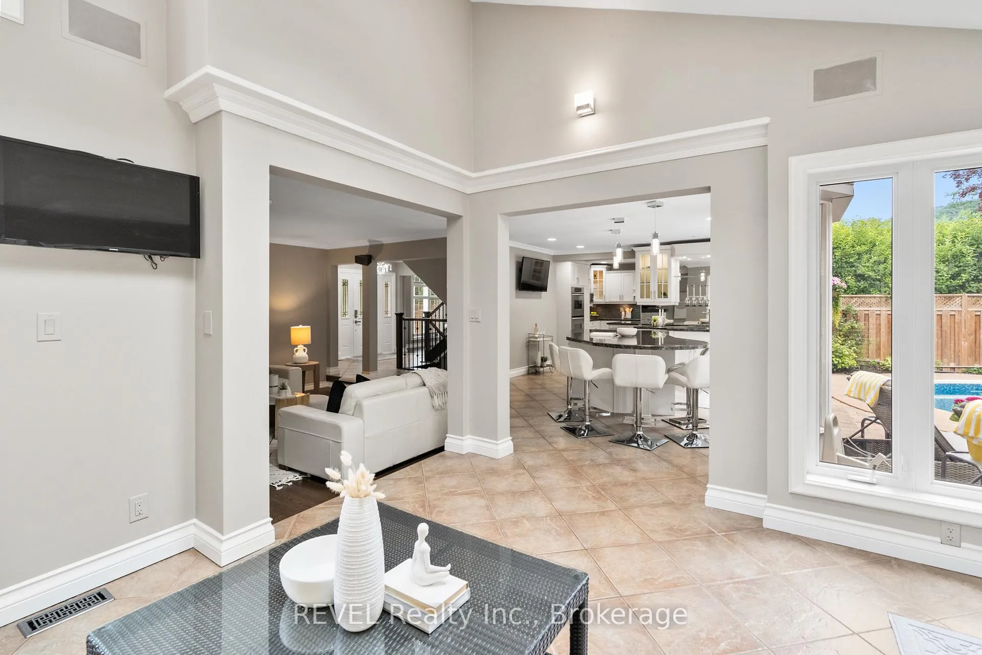 Photo 19 of 78 Sovereign Drive, St. Catharines, Glendale/Glenridge — HOMEH