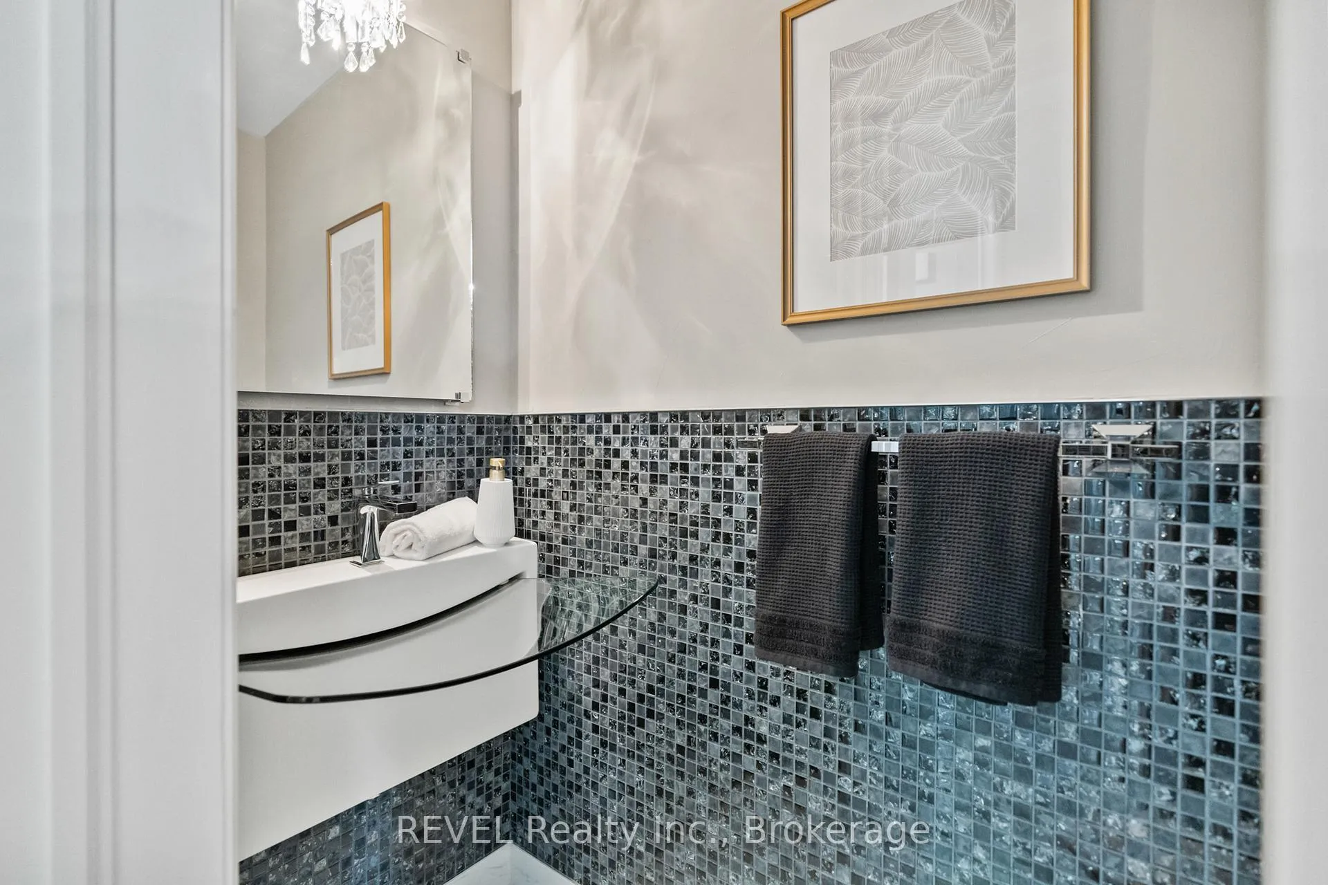 Photo 23 of 78 Sovereign Drive, St. Catharines, Glendale/Glenridge — HOMEH