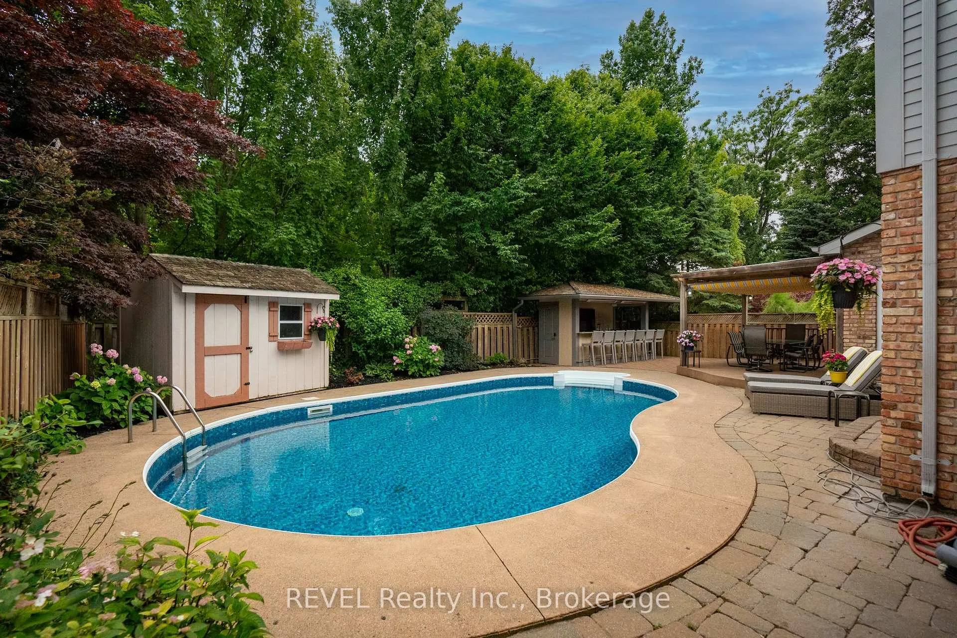 Photo 36 of 78 Sovereign Drive, St. Catharines, Glendale/Glenridge — HOMEH