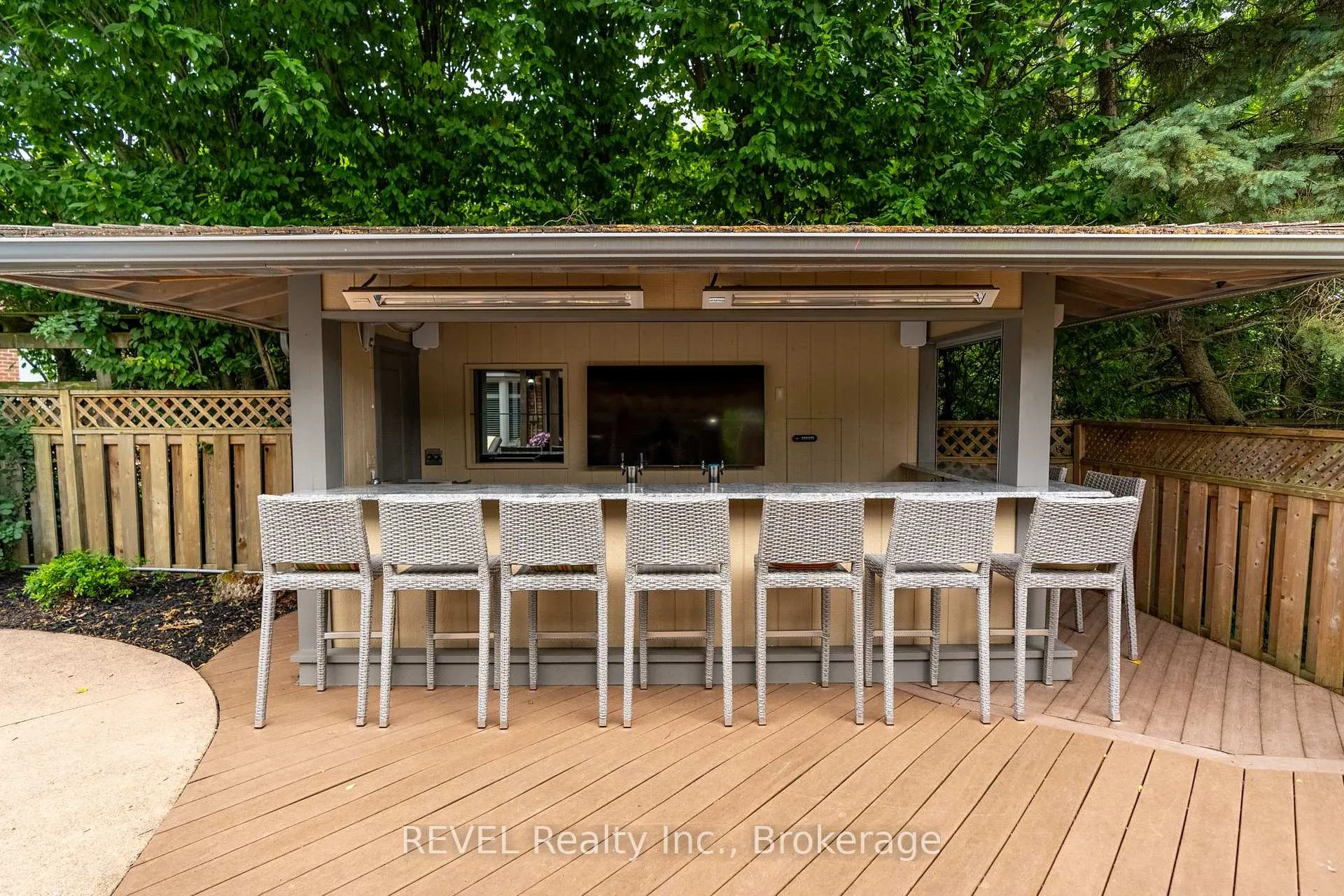 Photo 41 of 78 Sovereign Drive, St. Catharines, Glendale/Glenridge — HOMEH