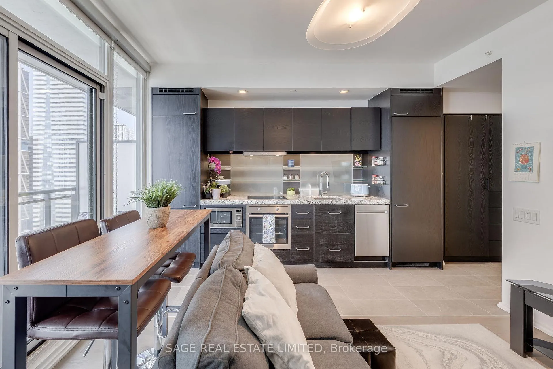 Photo 8 of Unit 4503, 45 Charles Street E, Toronto, Church-Yonge Corridor — HOMEH