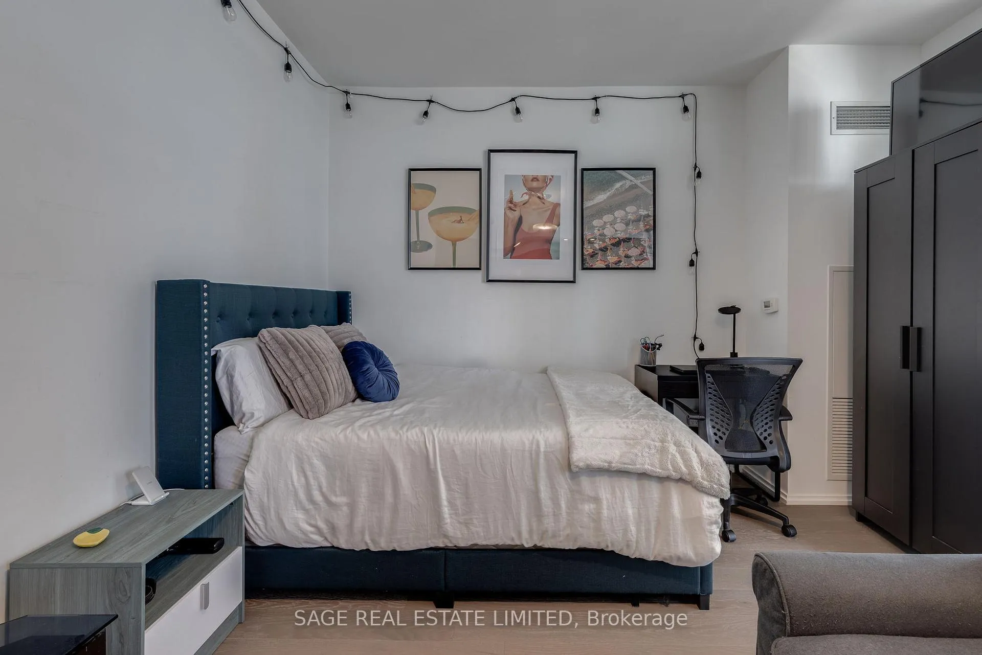 Photo 12 of Unit 4503, 45 Charles Street E, Toronto, Church-Yonge Corridor — HOMEH