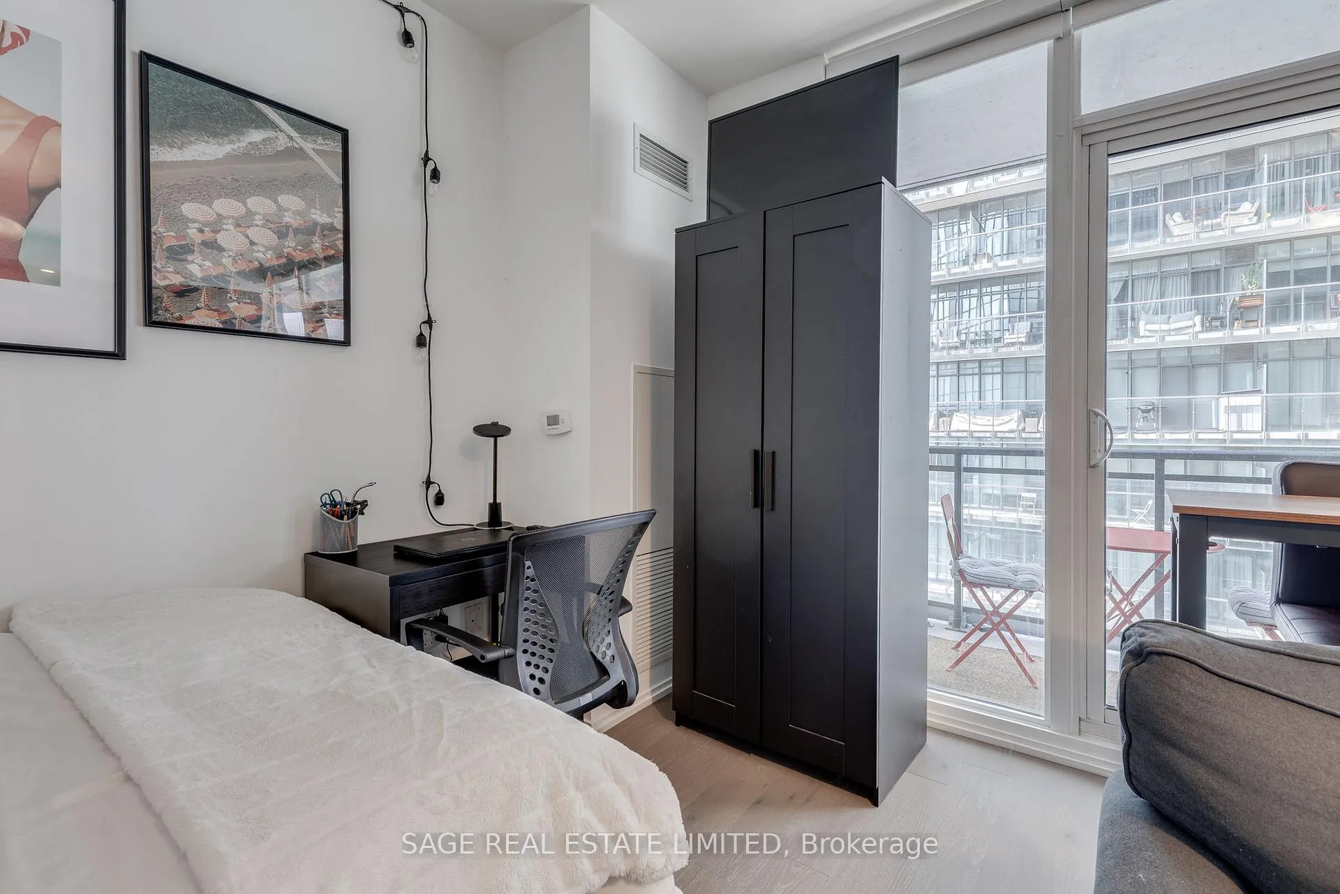 Photo 14 of Unit 4503, 45 Charles Street E, Toronto, Church-Yonge Corridor — HOMEH