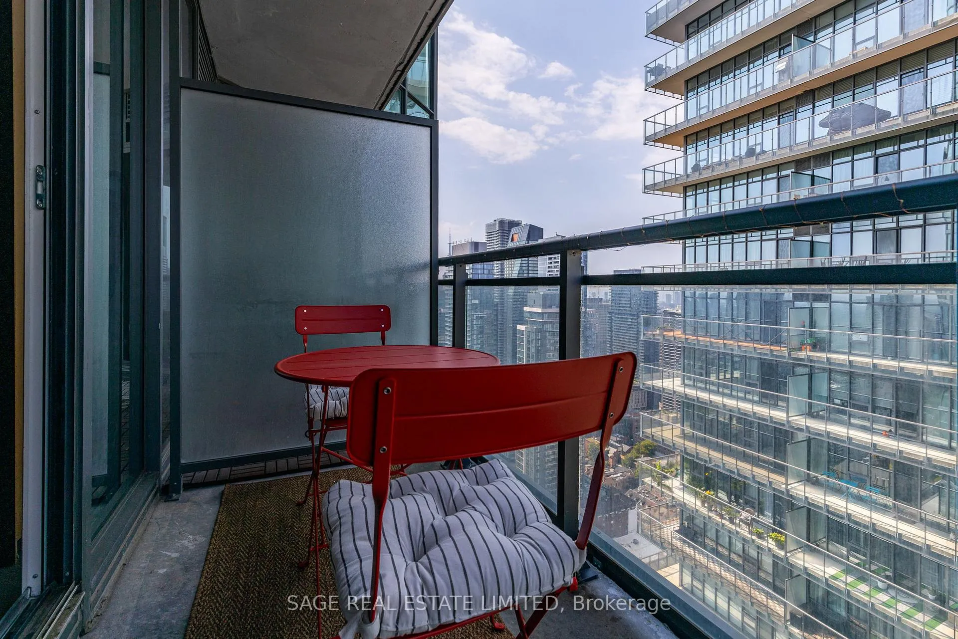 Photo 19 of Unit 4503, 45 Charles Street E, Toronto, Church-Yonge Corridor — HOMEH