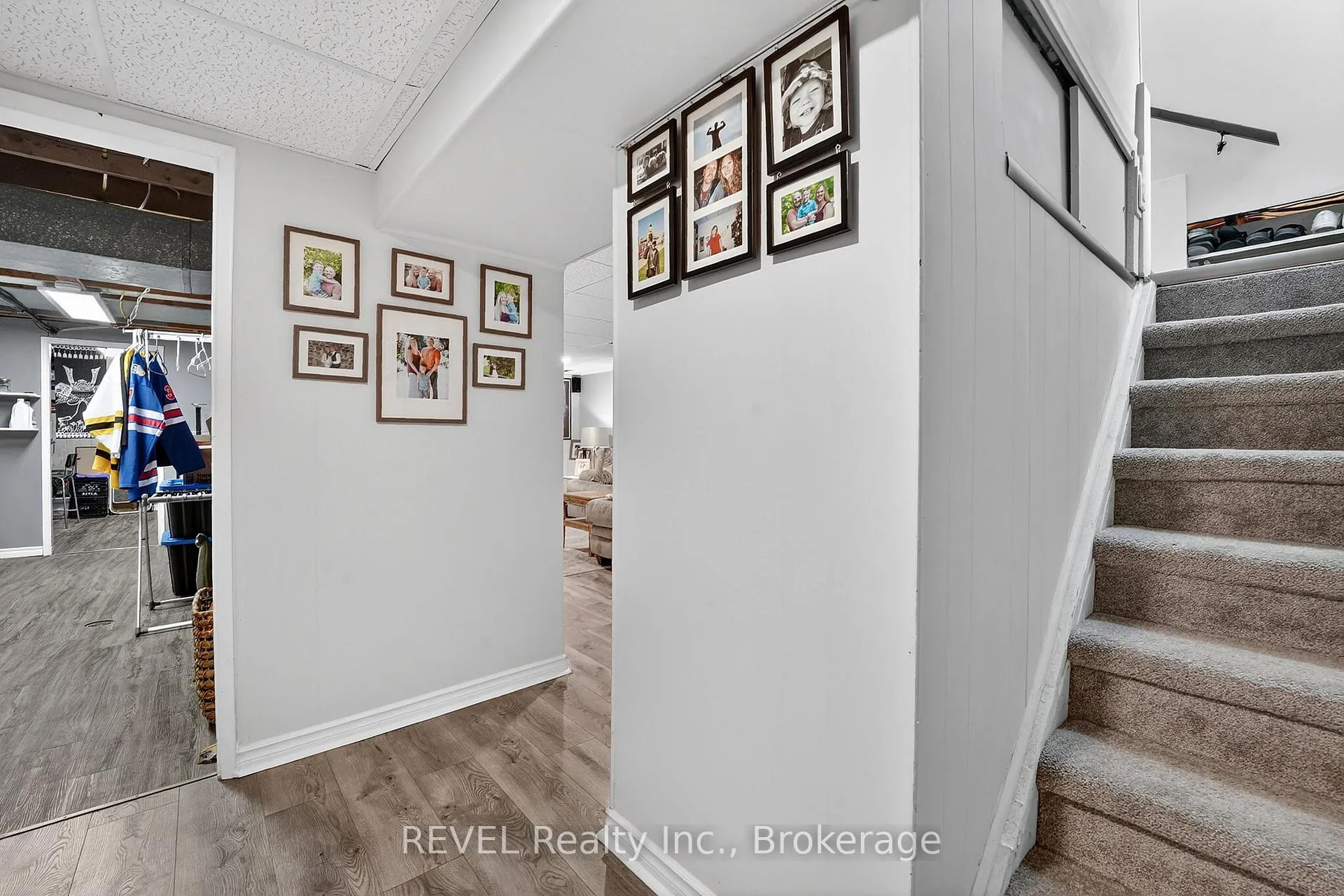 Photo 27 of 11 Tamarack Street, Welland, Prince Charles — HOMEH