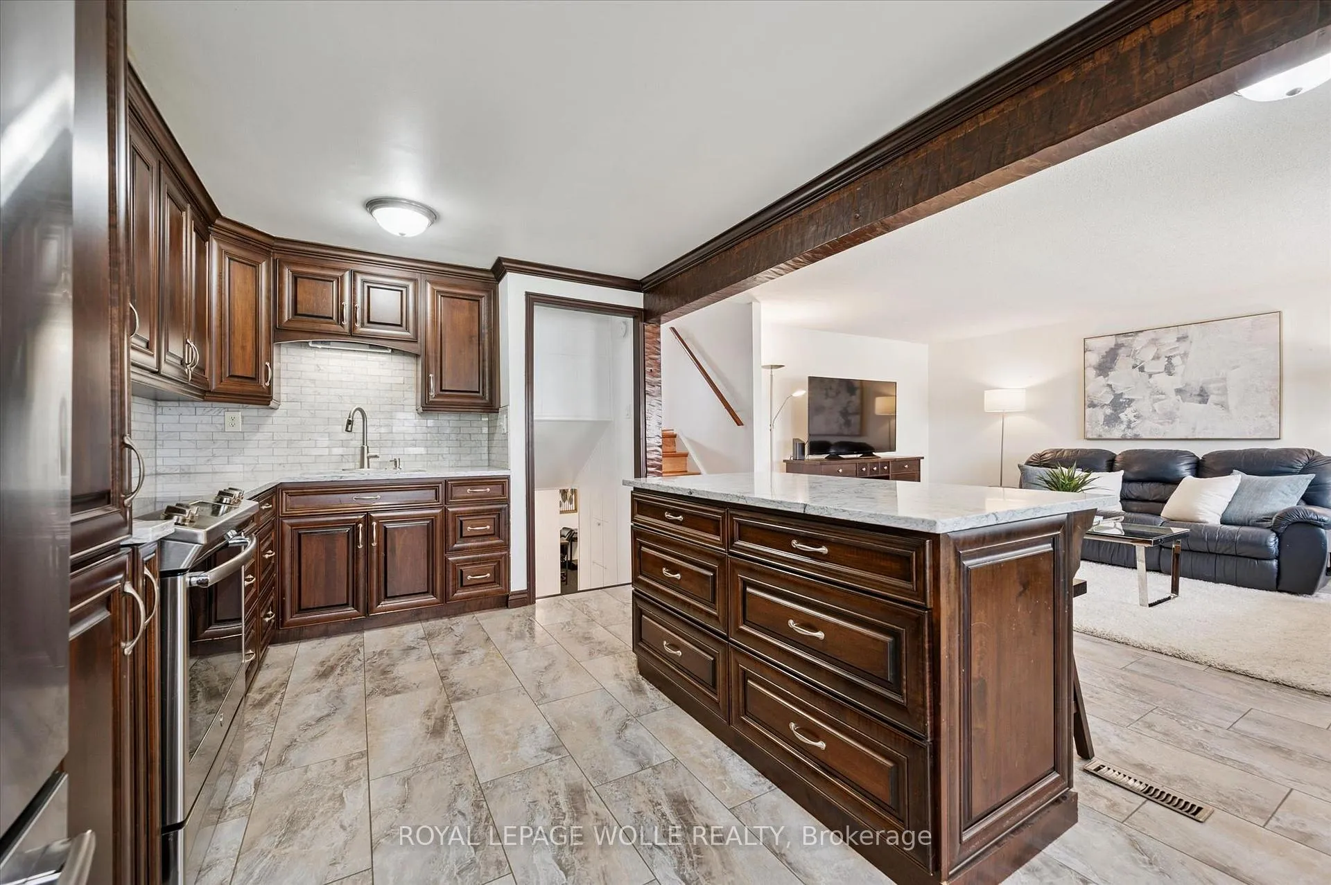 Photo 9 of 31 Aspen Crescent, Woolwich — HOMEH