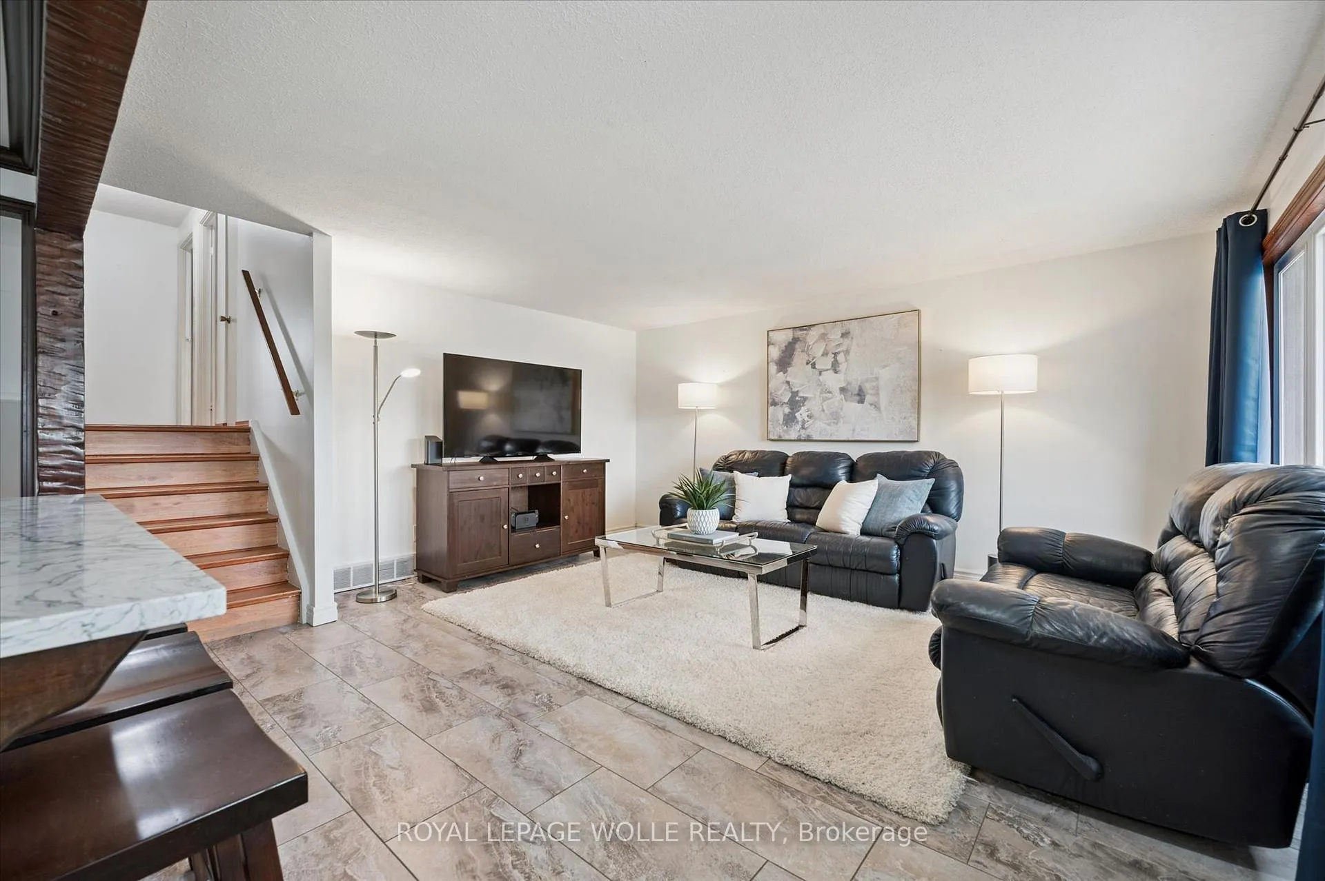 Photo 15 of 31 Aspen Crescent, Woolwich — HOMEH