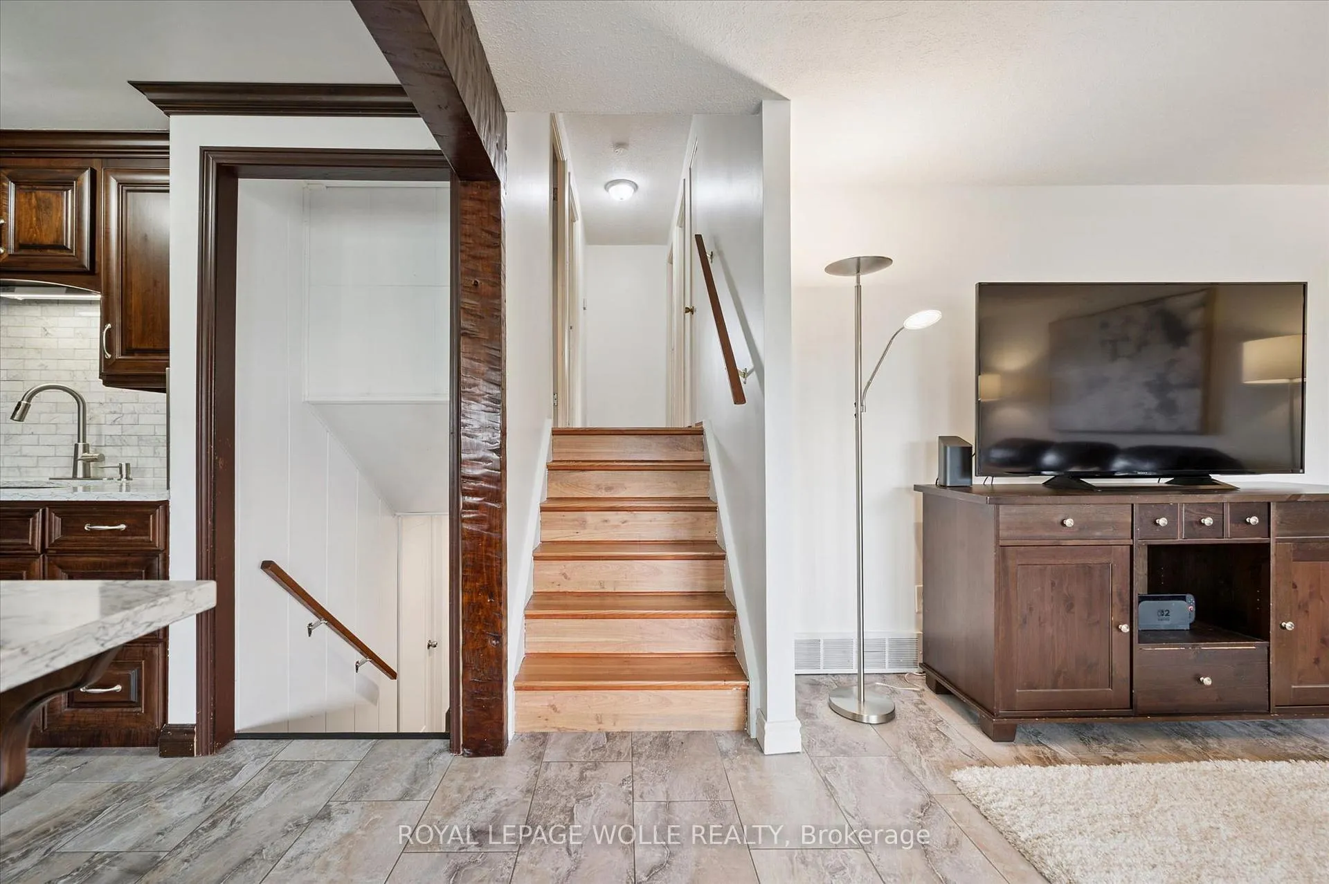 Photo 18 of 31 Aspen Crescent, Woolwich — HOMEH