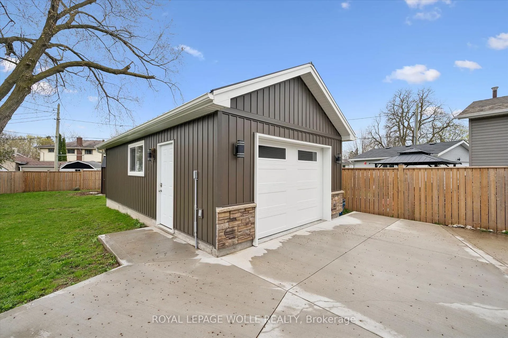 Photo 34 of 31 Aspen Crescent, Woolwich — HOMEH