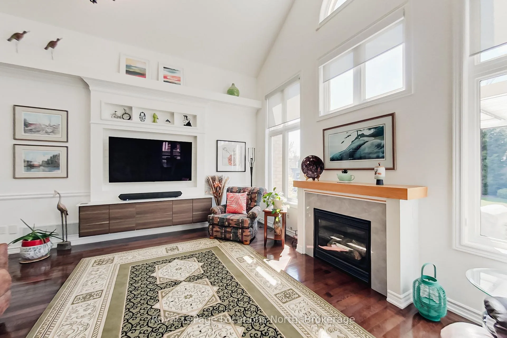 Photo 8 of 18 Frances Drive, Collingwood — HOMEH