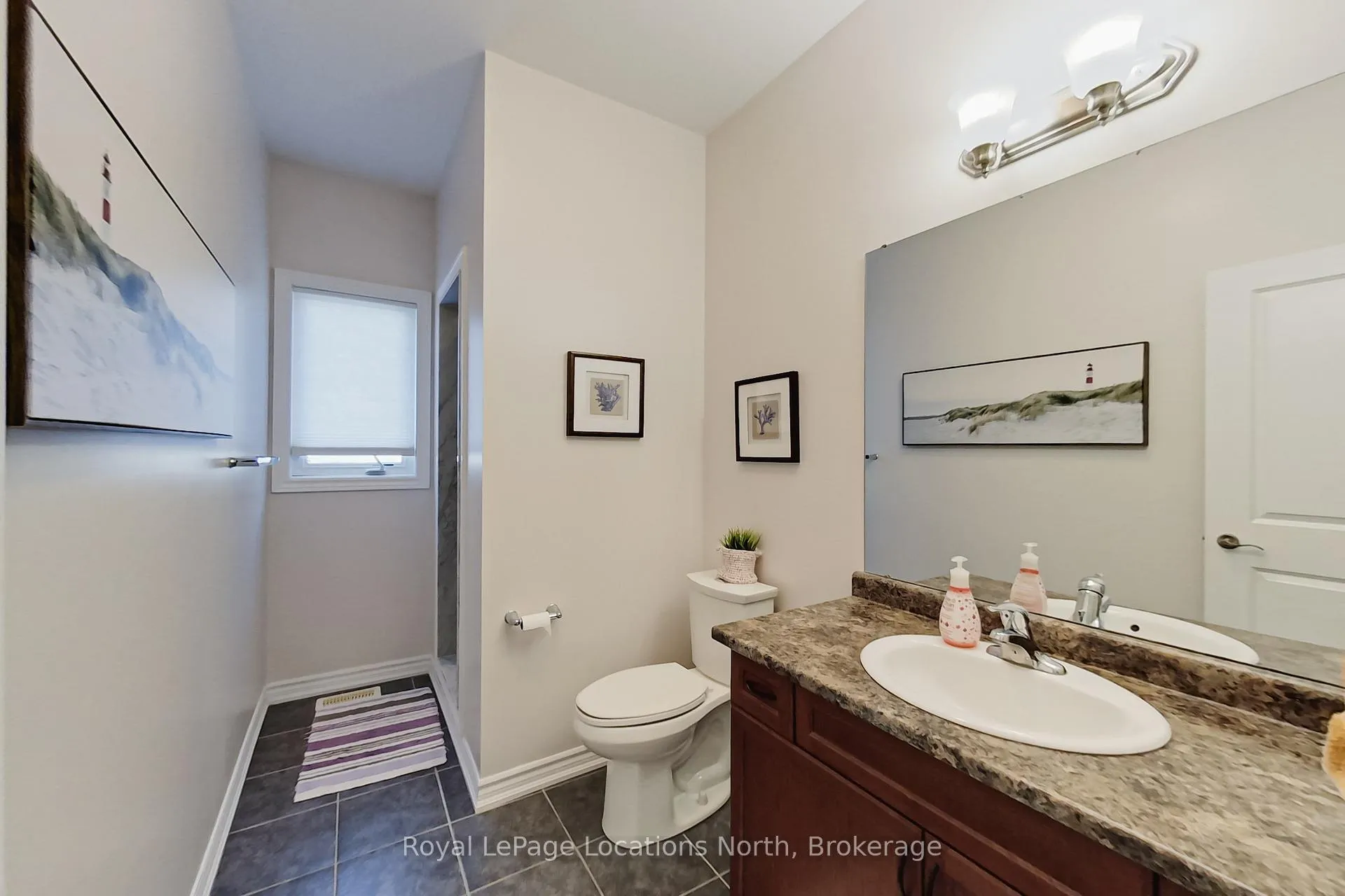 Photo 20 of 18 Frances Drive, Collingwood — HOMEH
