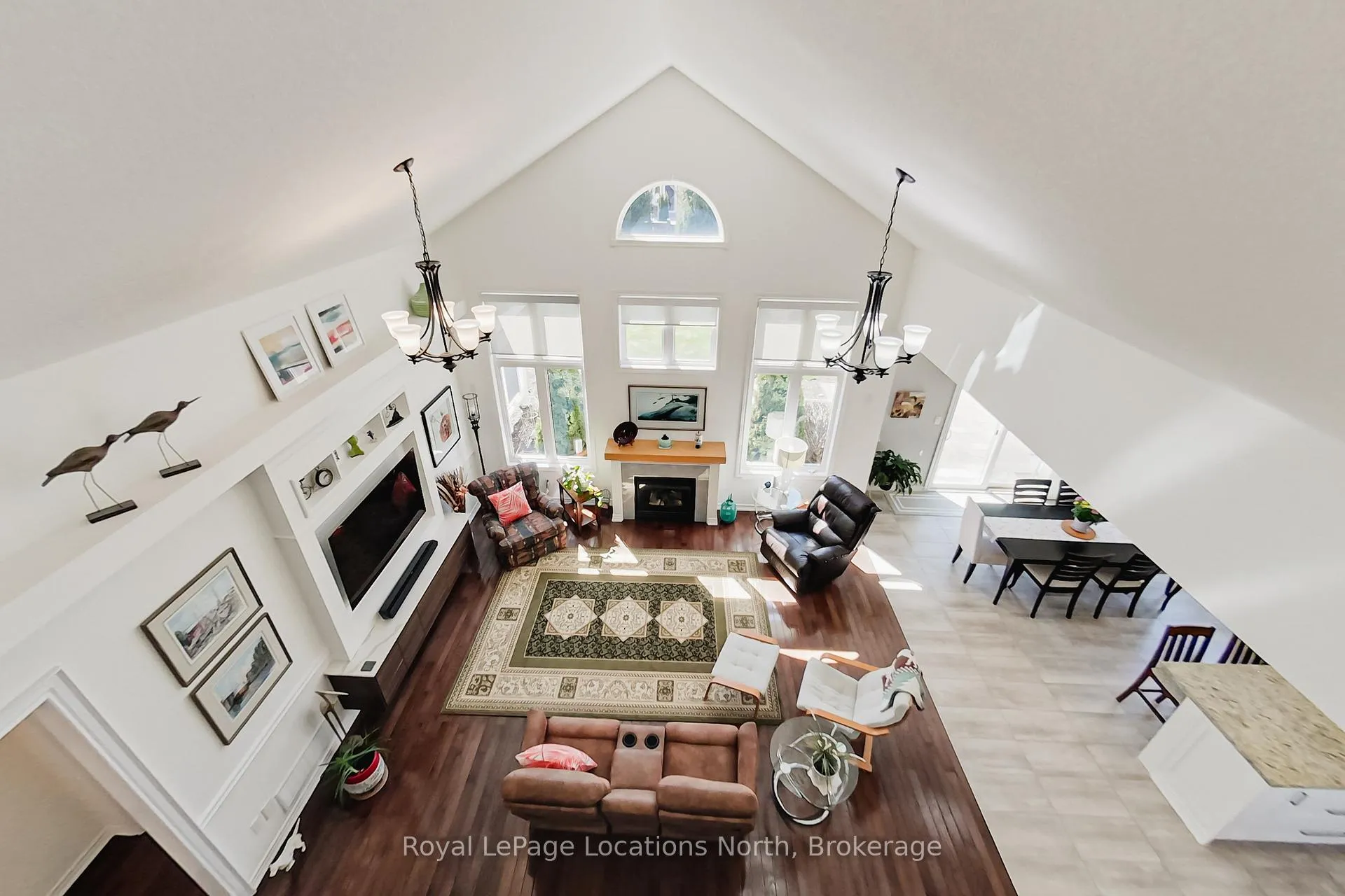Photo 24 of 18 Frances Drive, Collingwood — HOMEH