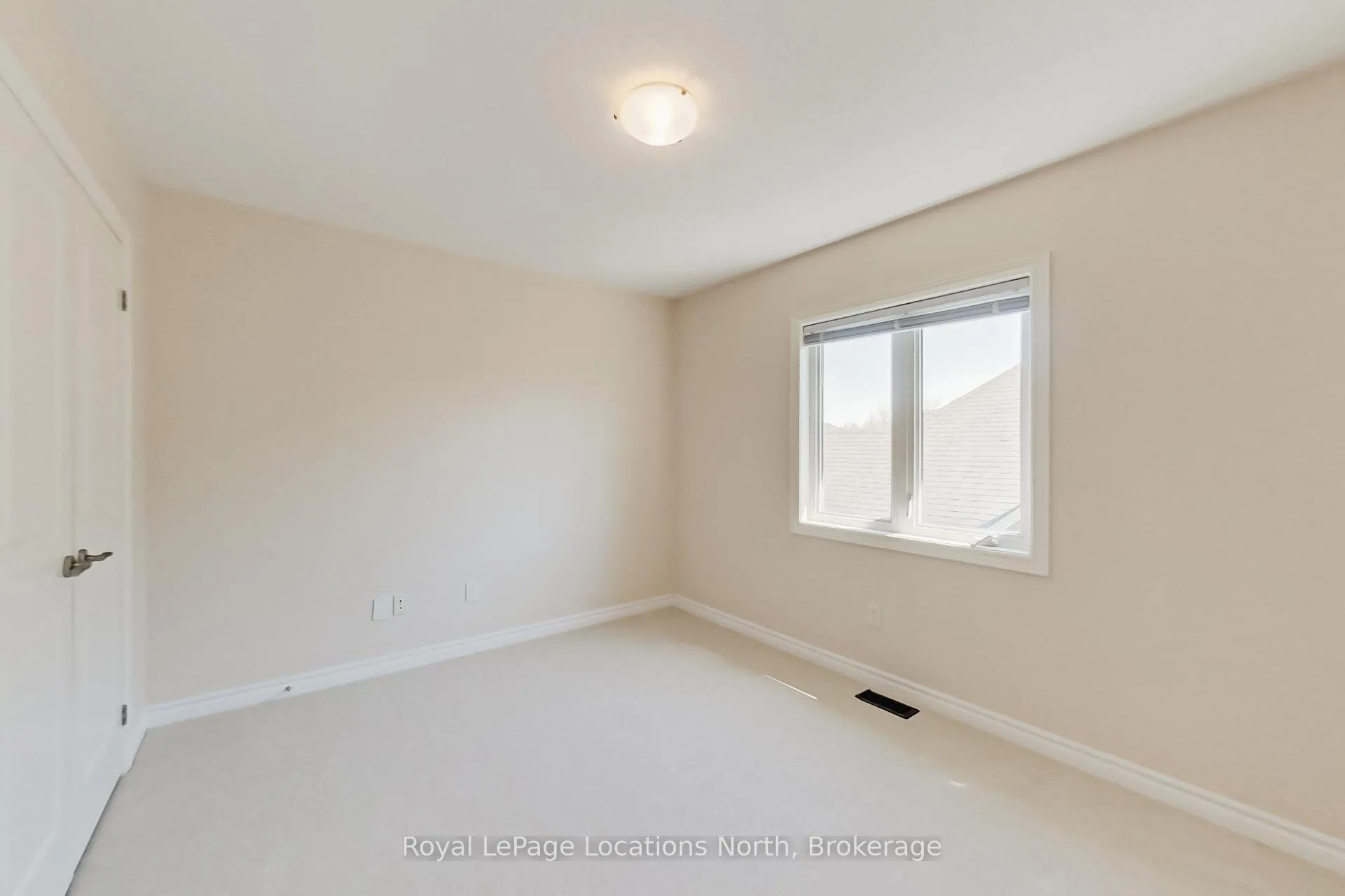 Photo 28 of 18 Frances Drive, Collingwood — HOMEH