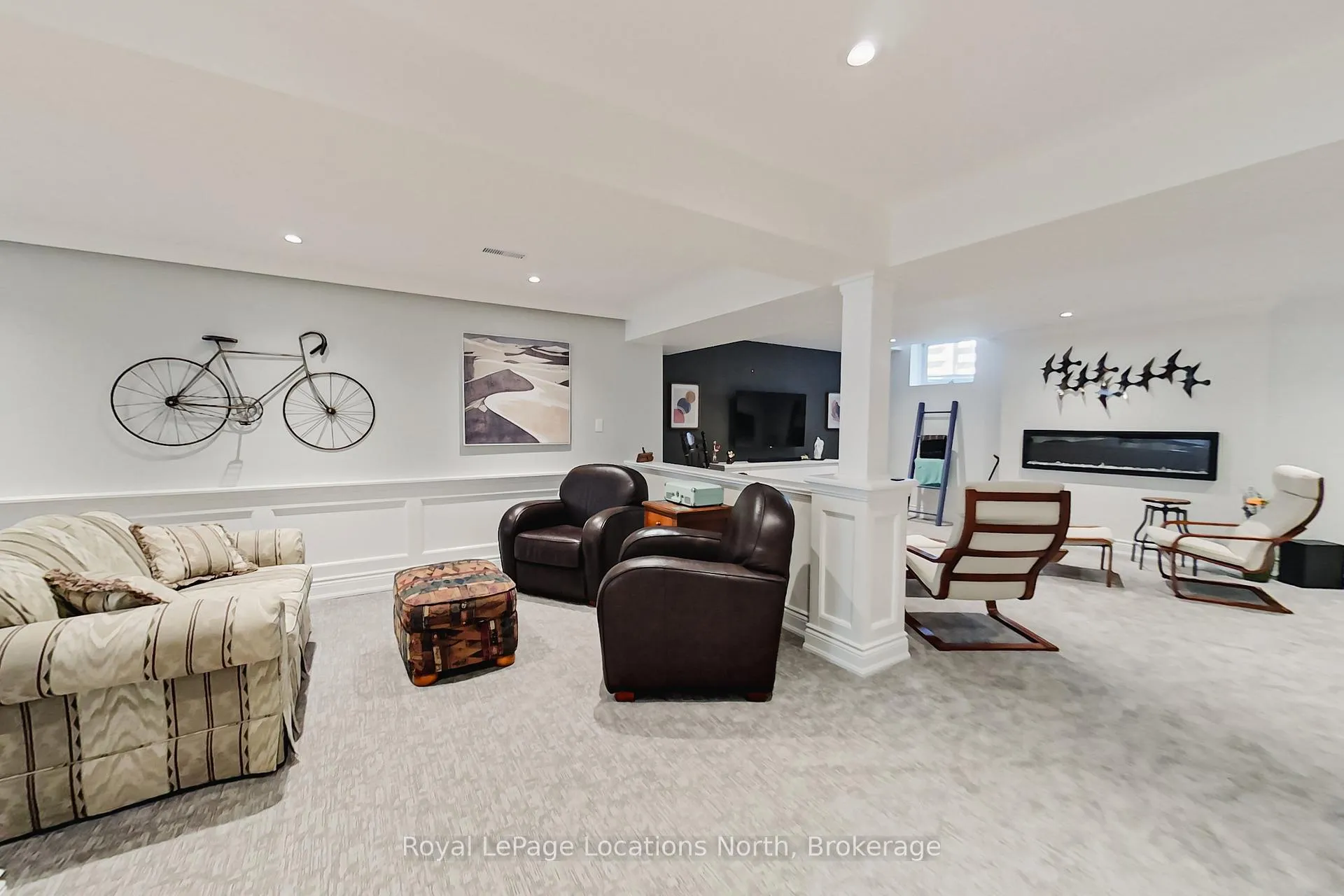 Photo 33 of 18 Frances Drive, Collingwood — HOMEH