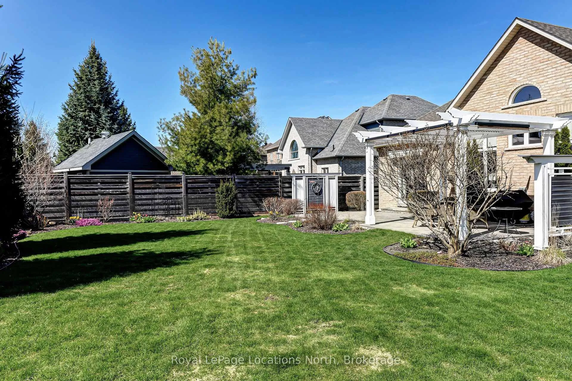 Photo 44 of 18 Frances Drive, Collingwood — HOMEH