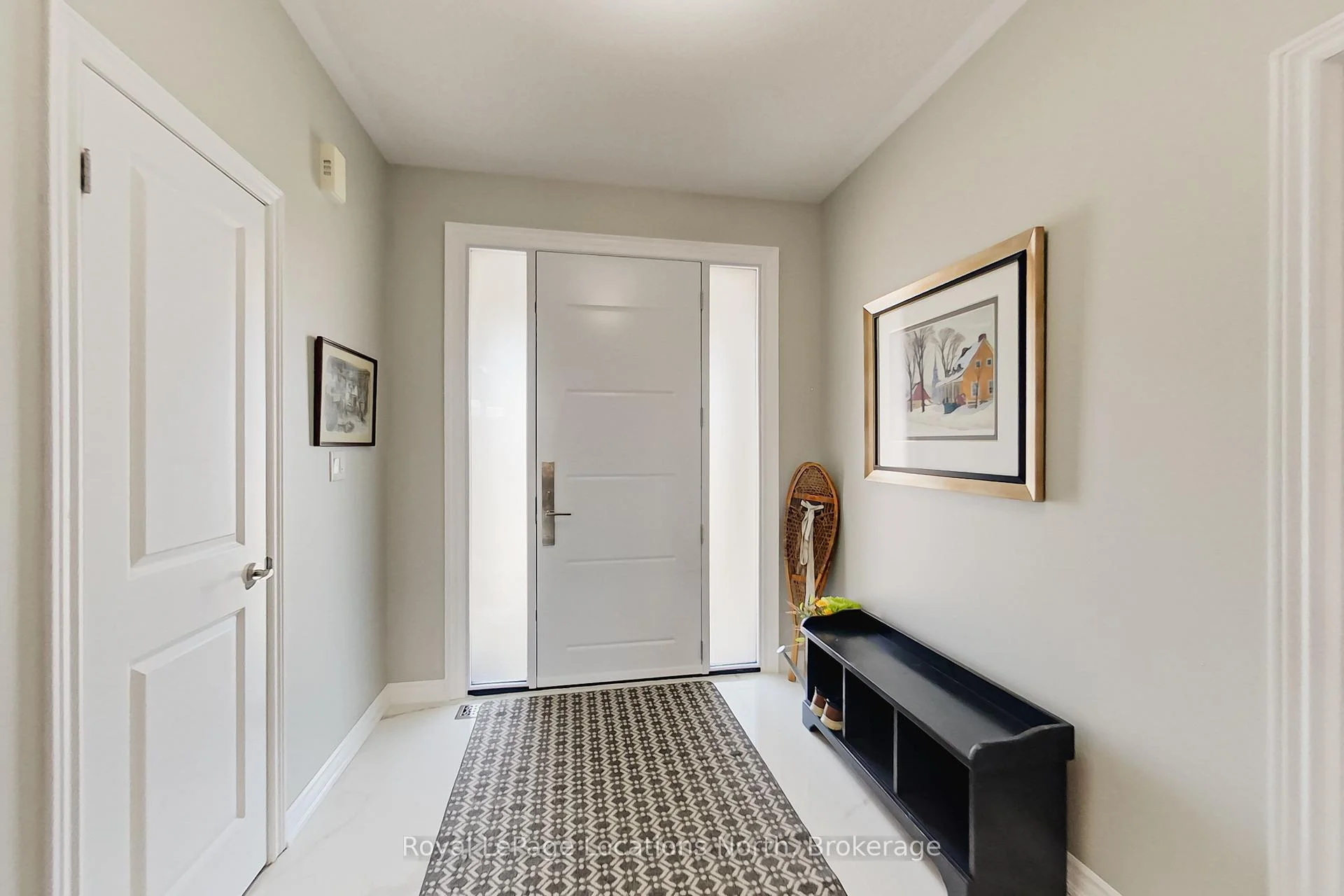 Photo 4 of 18 Frances Drive, Collingwood — HOMEH