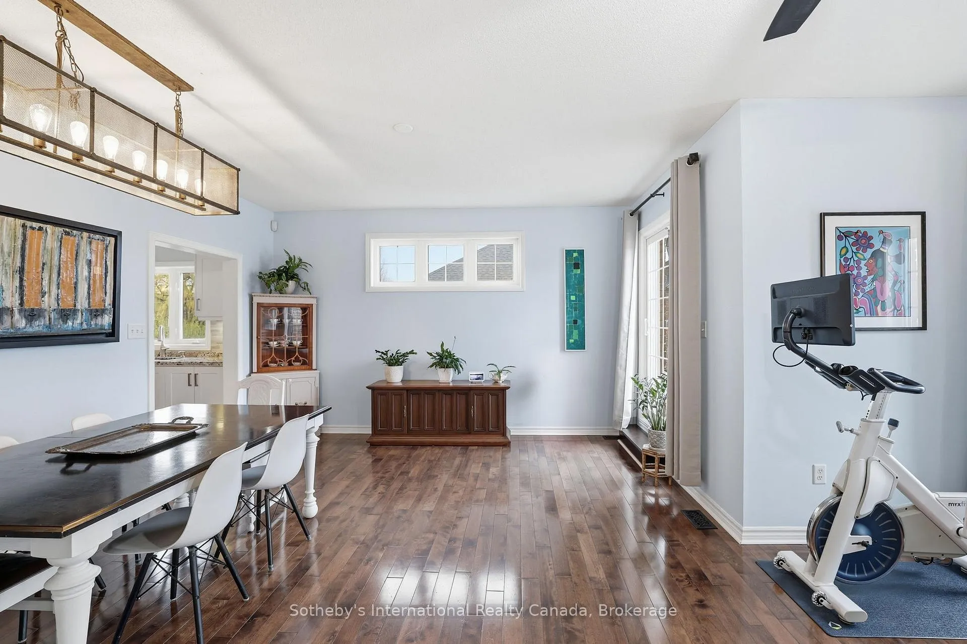 Photo 4 of 17 Mair Mills Drive, Collingwood — HOMEH