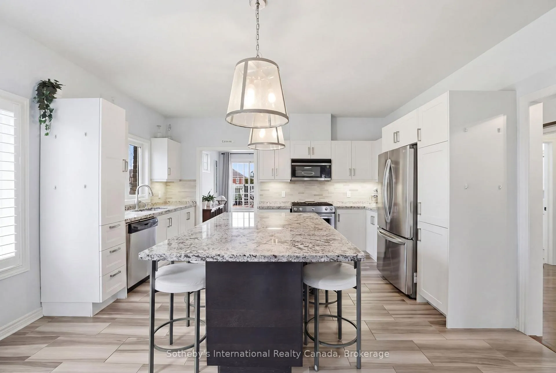Photo 10 of 17 Mair Mills Drive, Collingwood — HOMEH