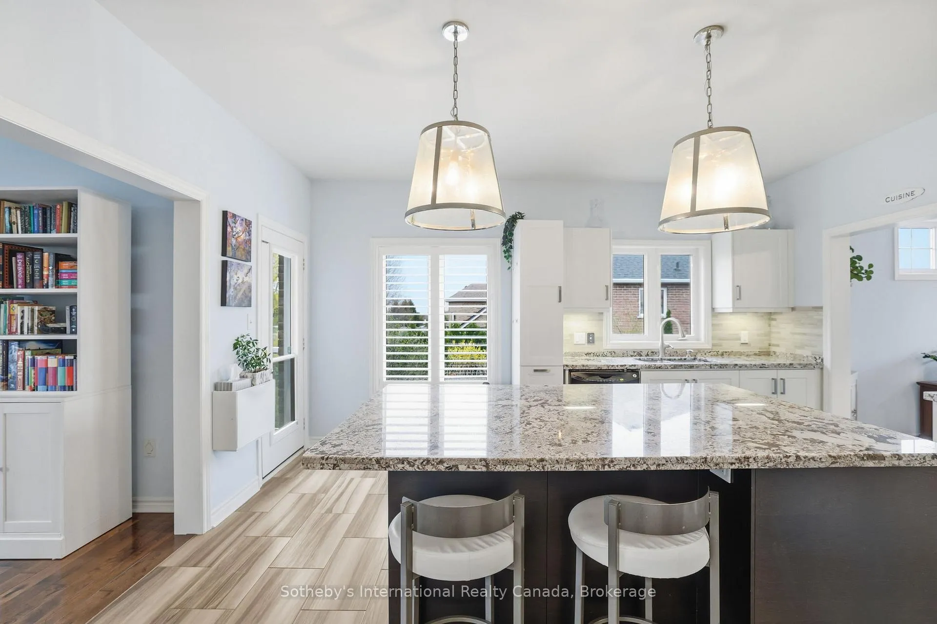 Photo 11 of 17 Mair Mills Drive, Collingwood — HOMEH