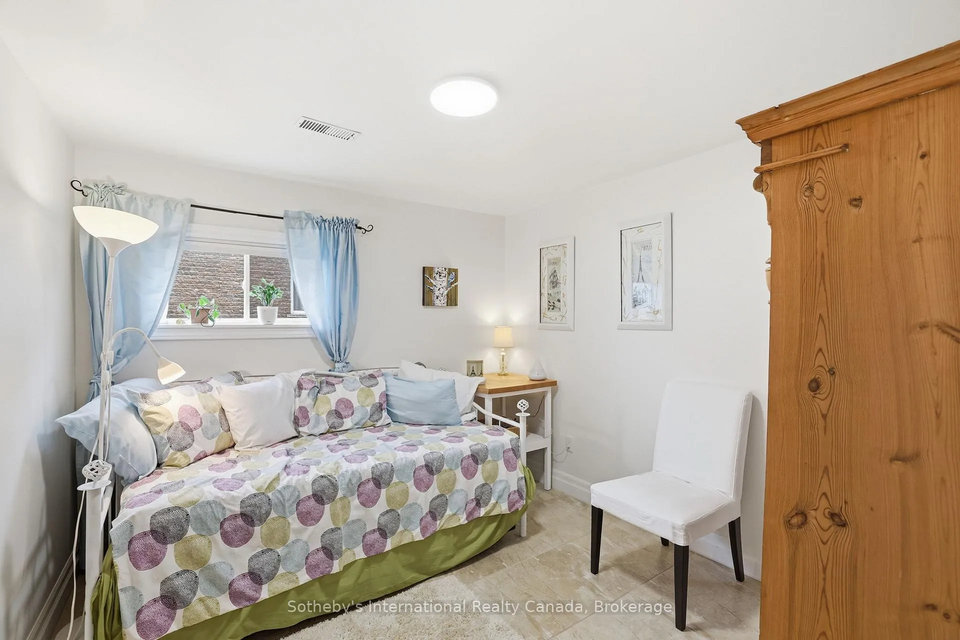 Photo 25 of 17 Mair Mills Drive, Collingwood — HOMEH