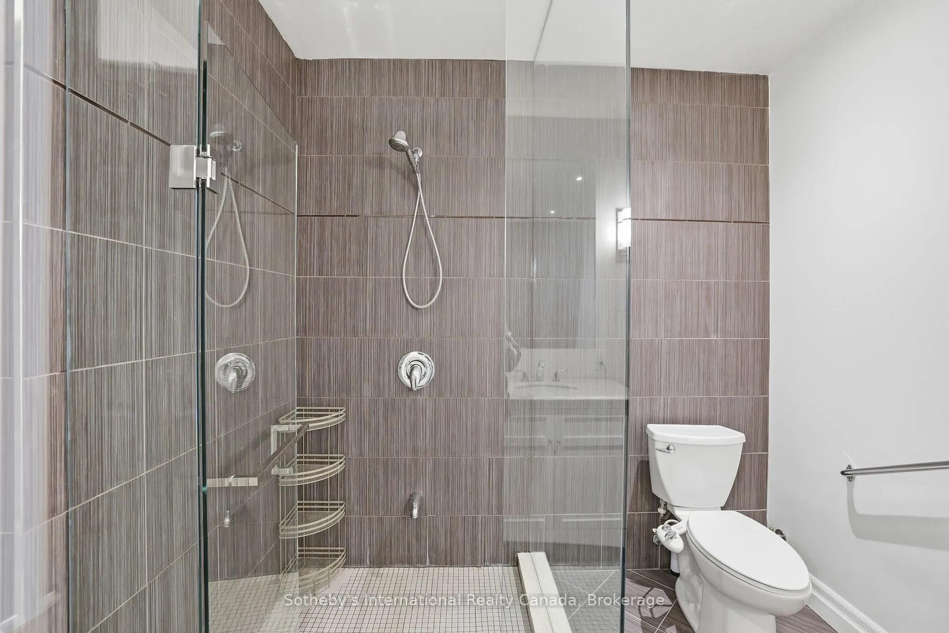 Photo 37 of 17 Mair Mills Drive, Collingwood — HOMEH