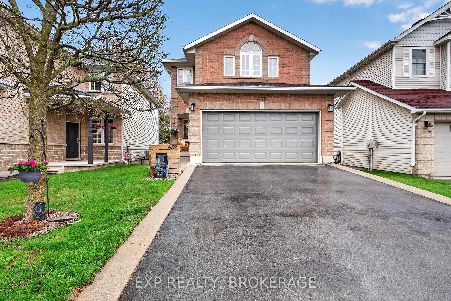 Photo 2 of 452 Conservatory Drive, Kingston, City Southwest — HOMEH