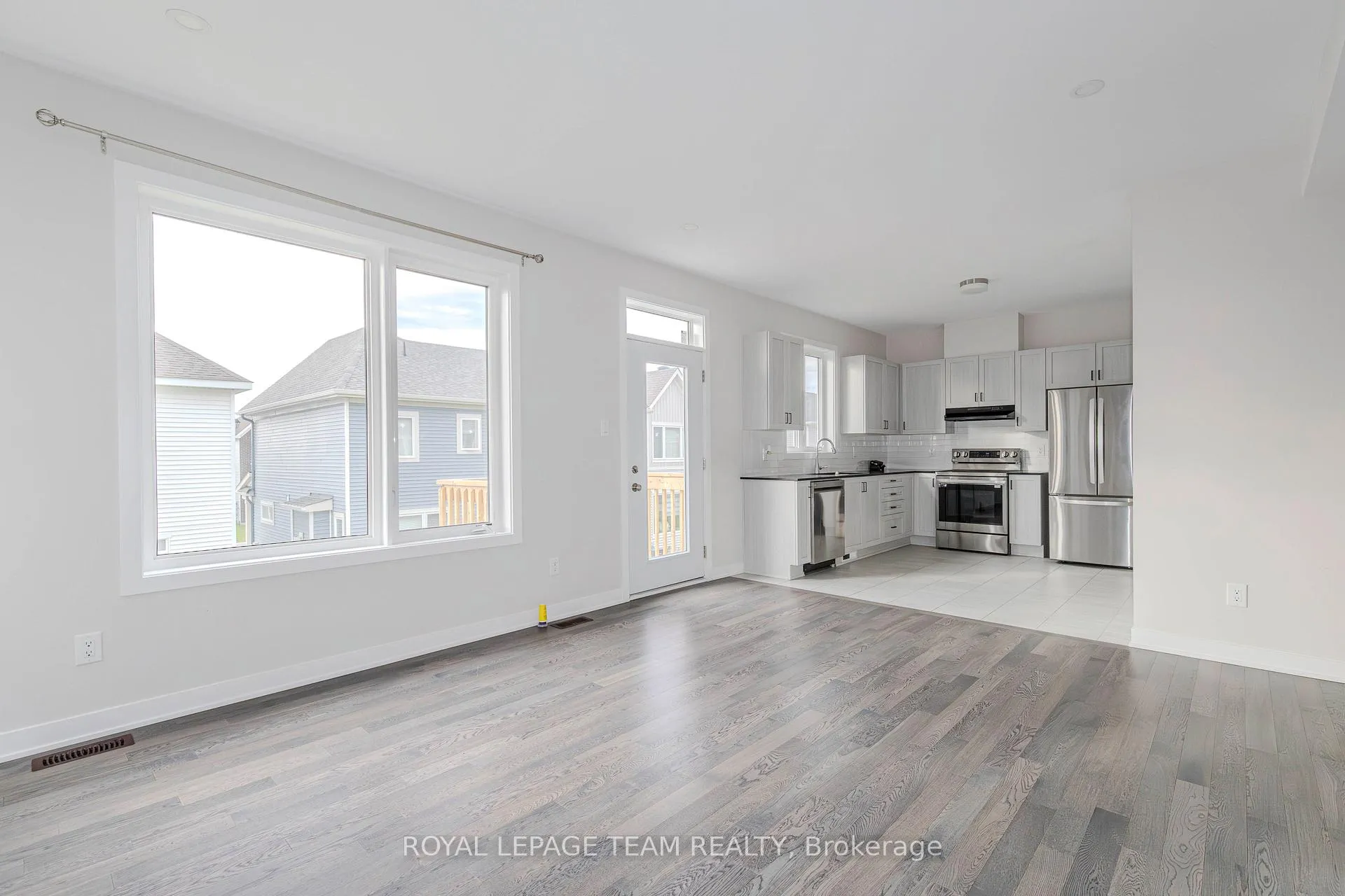 Photo 17 of 276 Appalachian Circle, Ottawa, Barrhaven - Half Moon Bay — HOMEH