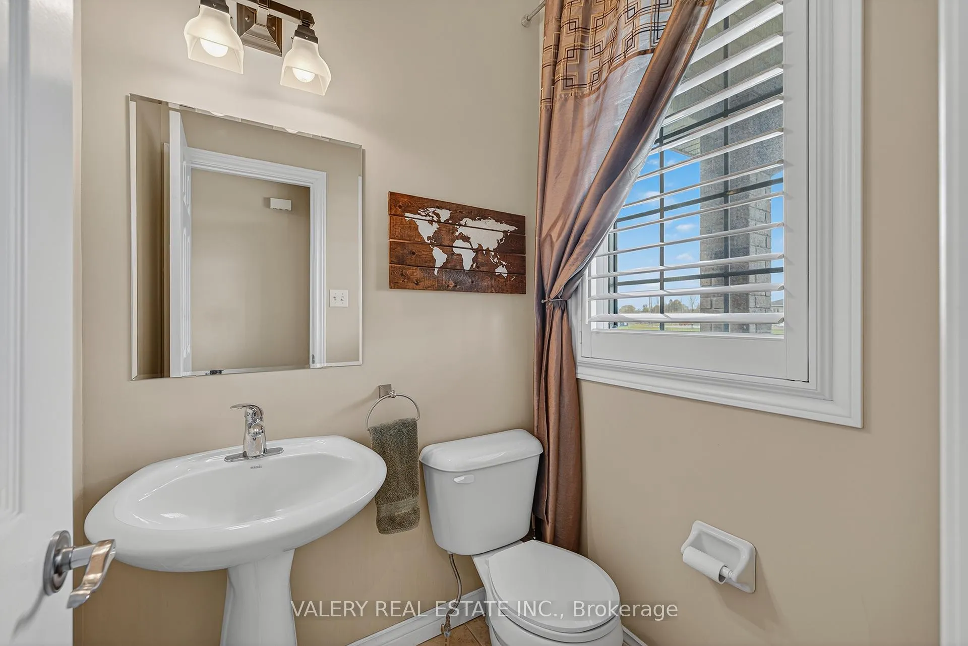 Photo 11 of 91 Townsend Drive, Woolwich — HOMEH
