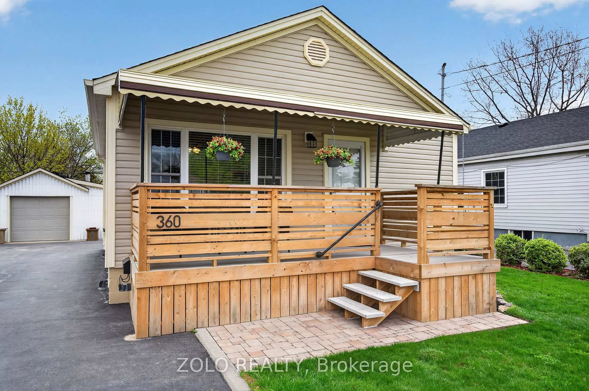 Photo 3 of 360 Talbot Street, Hamilton, McQuesten — HOMEH