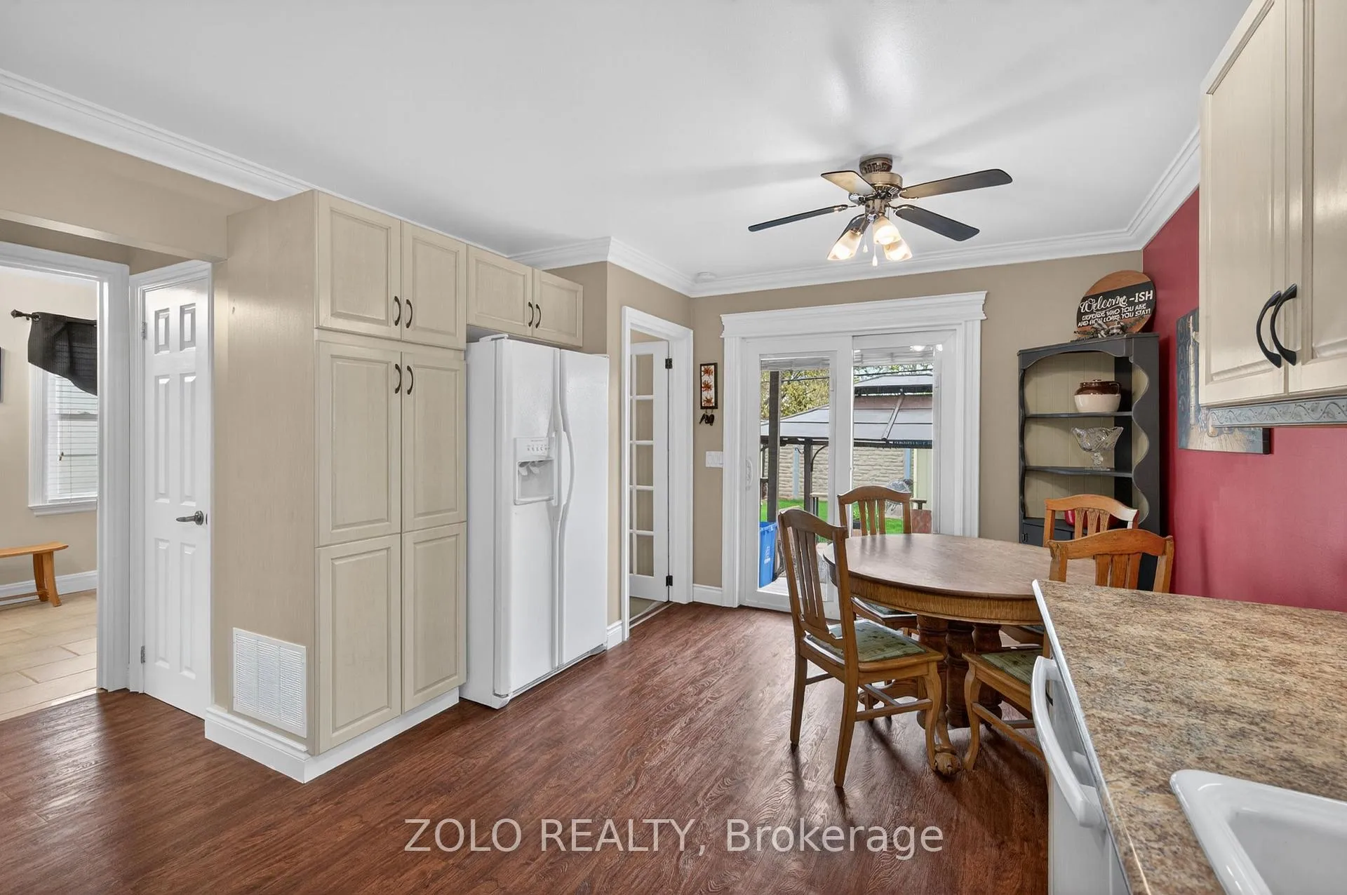 Photo 13 of 360 Talbot Street, Hamilton, McQuesten — HOMEH