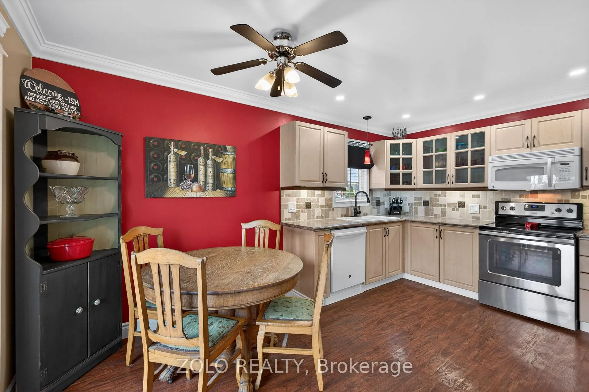 Photo 15 of 360 Talbot Street, Hamilton, McQuesten — HOMEH