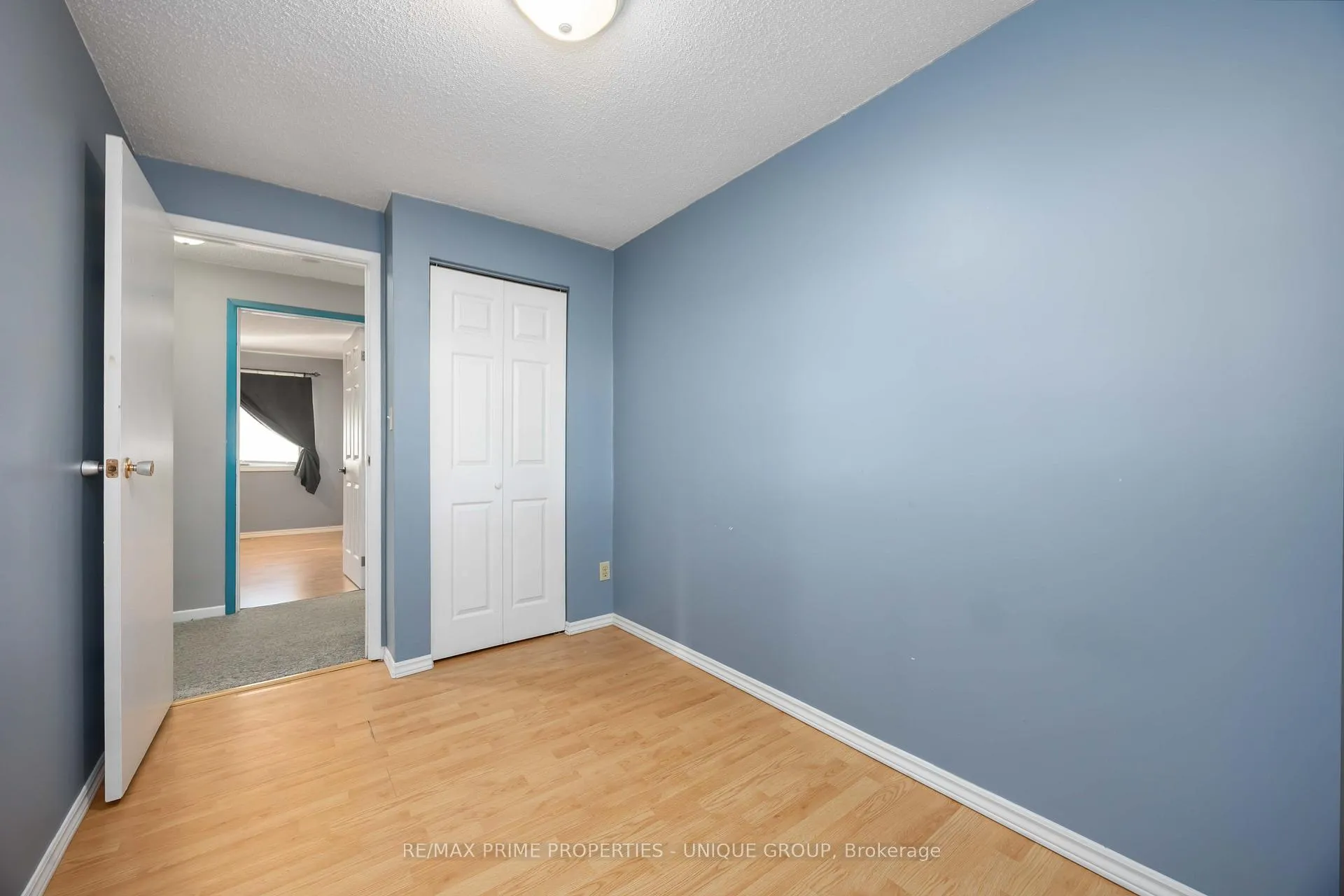 Photo 21 of 124 Fairview Place, Sarnia — HOMEH