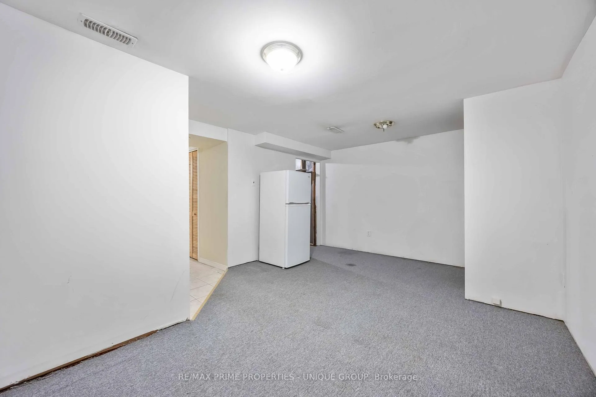 Photo 31 of 124 Fairview Place, Sarnia — HOMEH