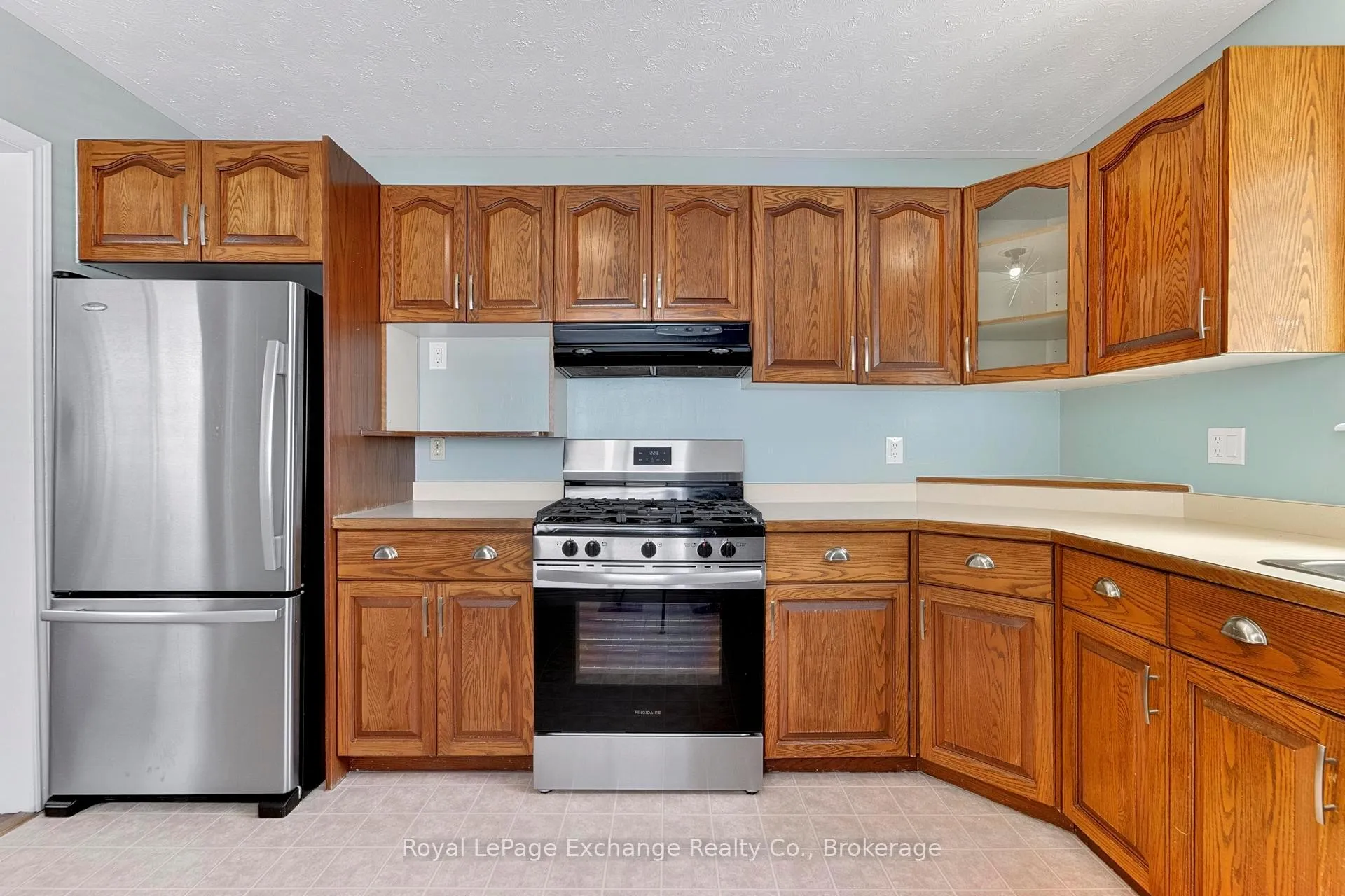 Photo 11 of 672 Stewart Drive, Kincardine — HOMEH