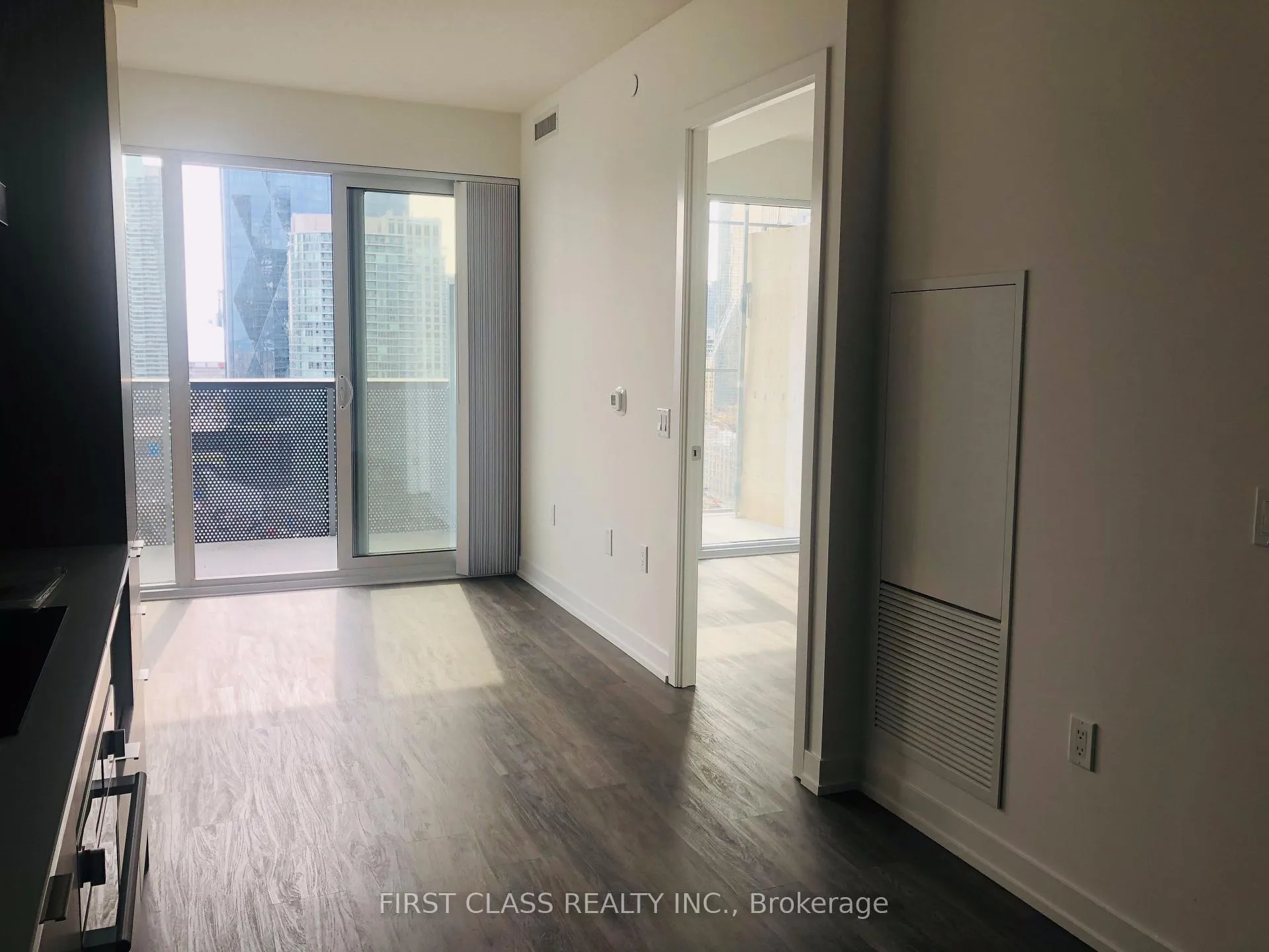 Photo 7 of Unit 2716, 55 cooper Street, Toronto, Waterfront Communities — HOMEH