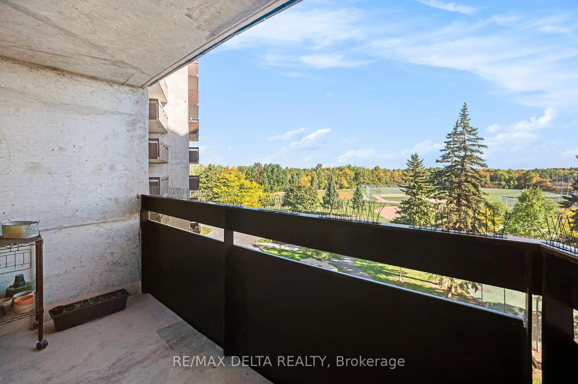 Photo 23 of Unit 513, 2020 Jasmine Crescent, Ottawa, Beacon Hill South — HOMEH