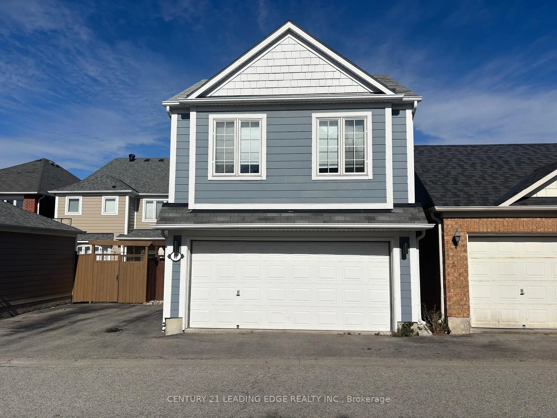 Photo 1 of Unit COACH, 61 Morning Dove Drive, Markham, Cornell — HOMEH